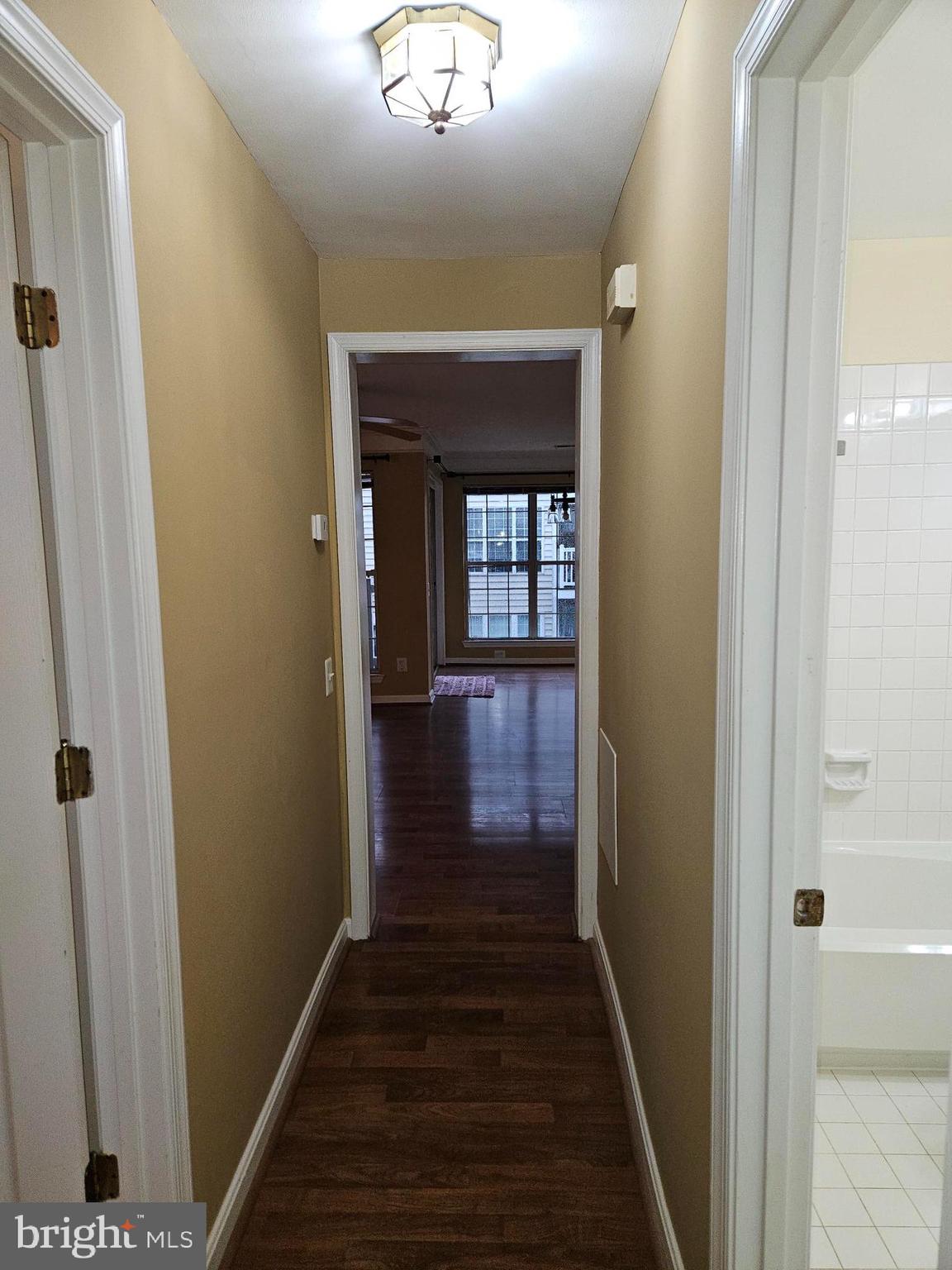 CHATHAM GREEN - Residential Lease