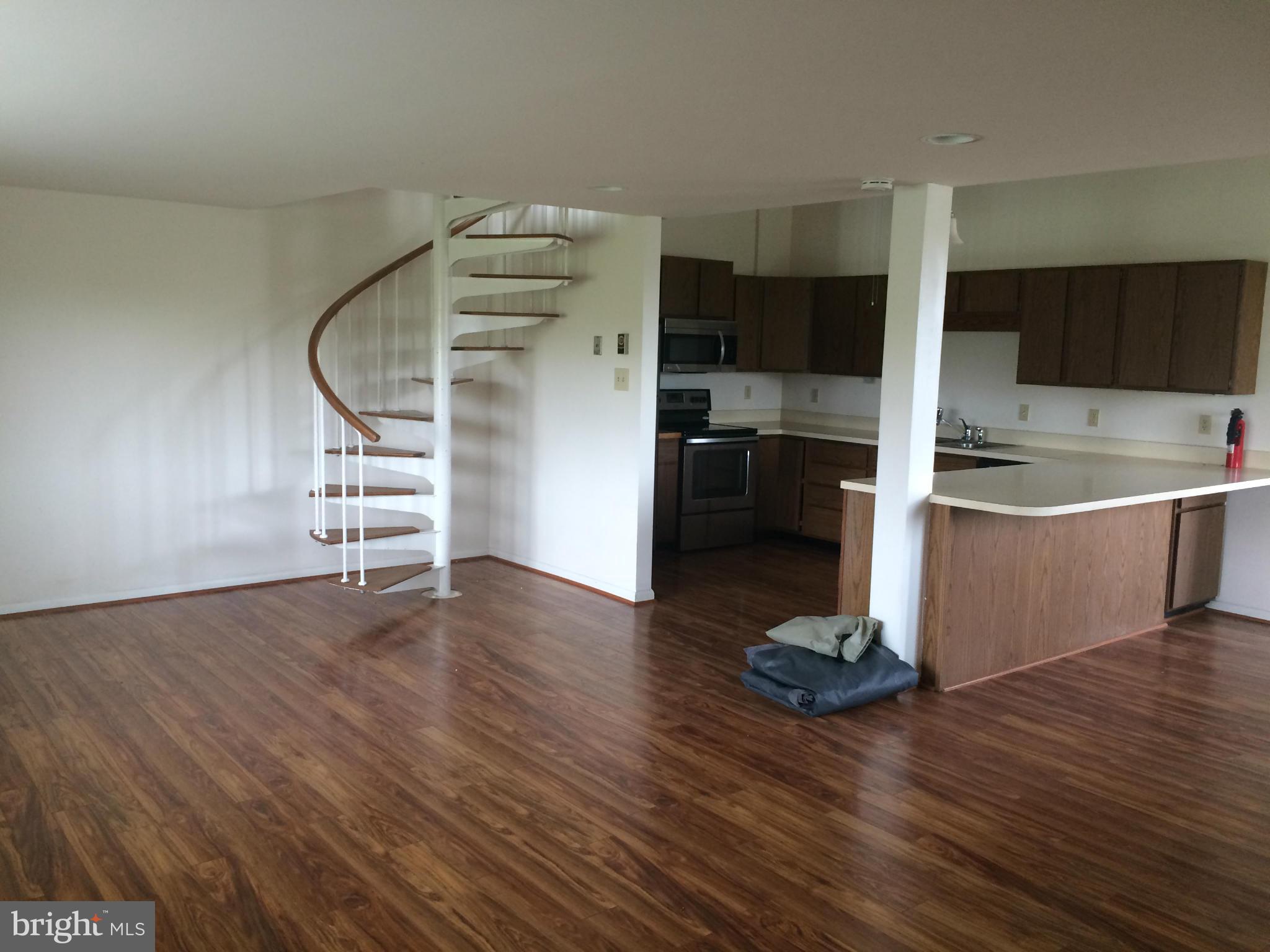MCKENNY SUBD - Residential Lease
