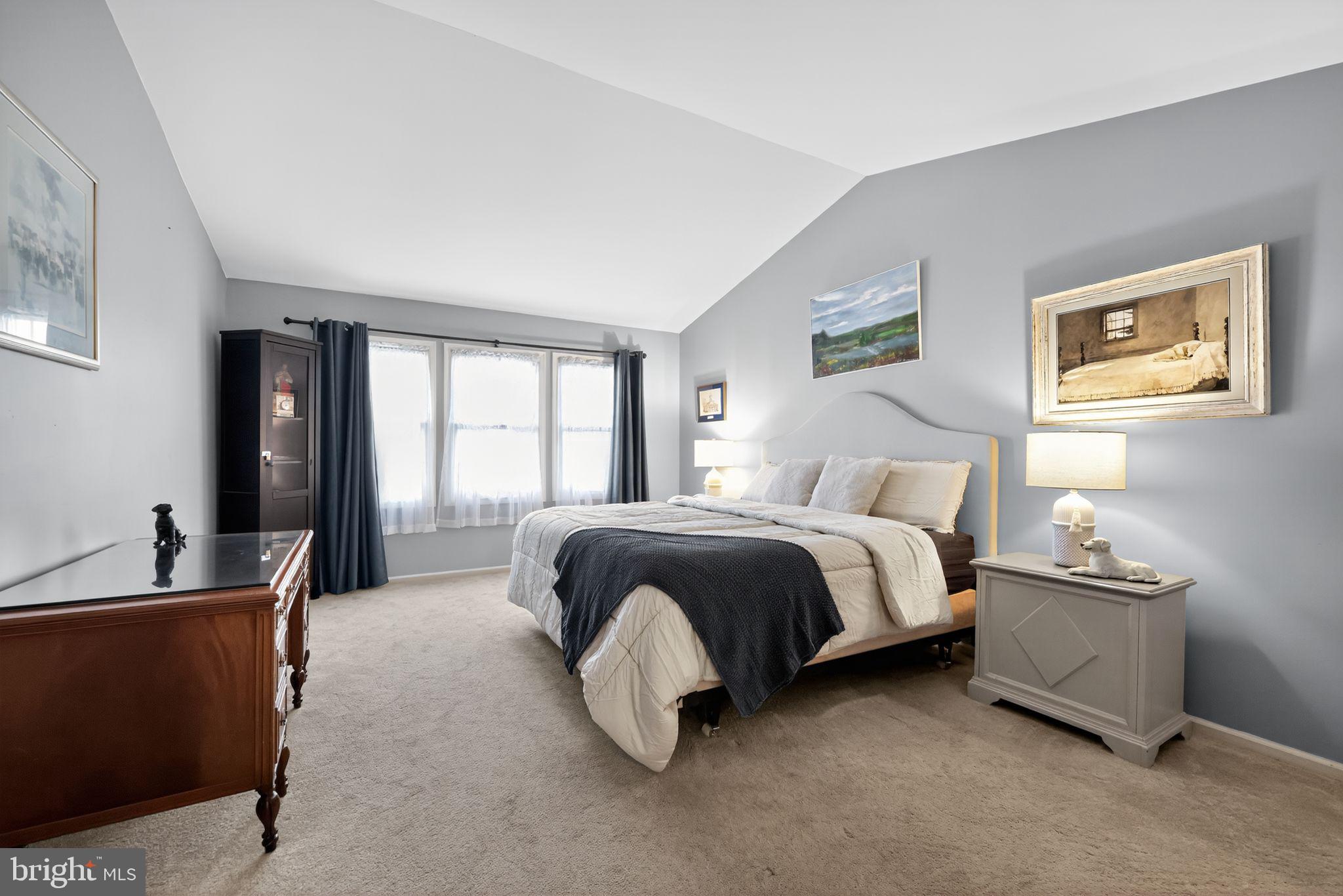 SOMERSET LAKE - Residential