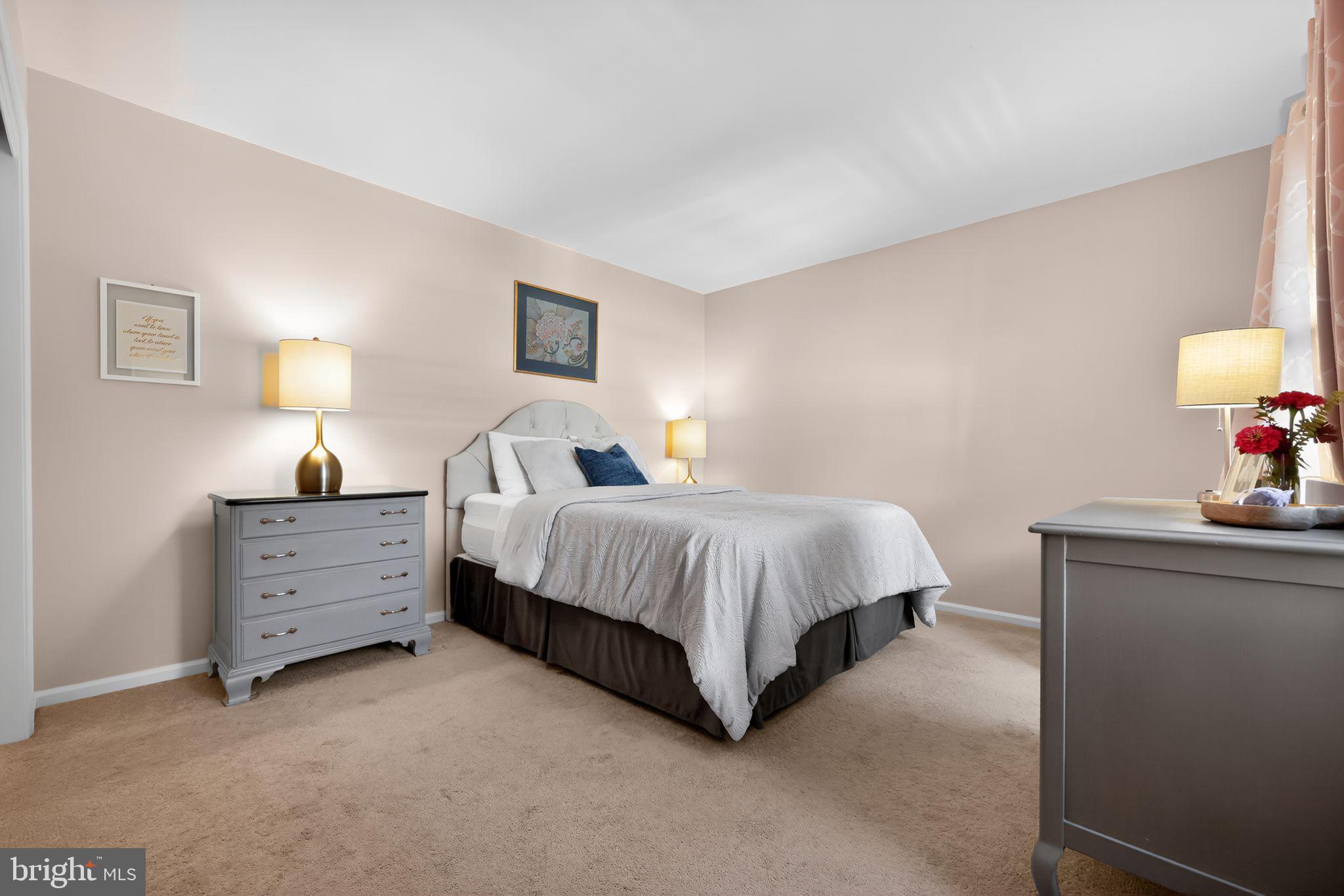 SOMERSET LAKE - Residential