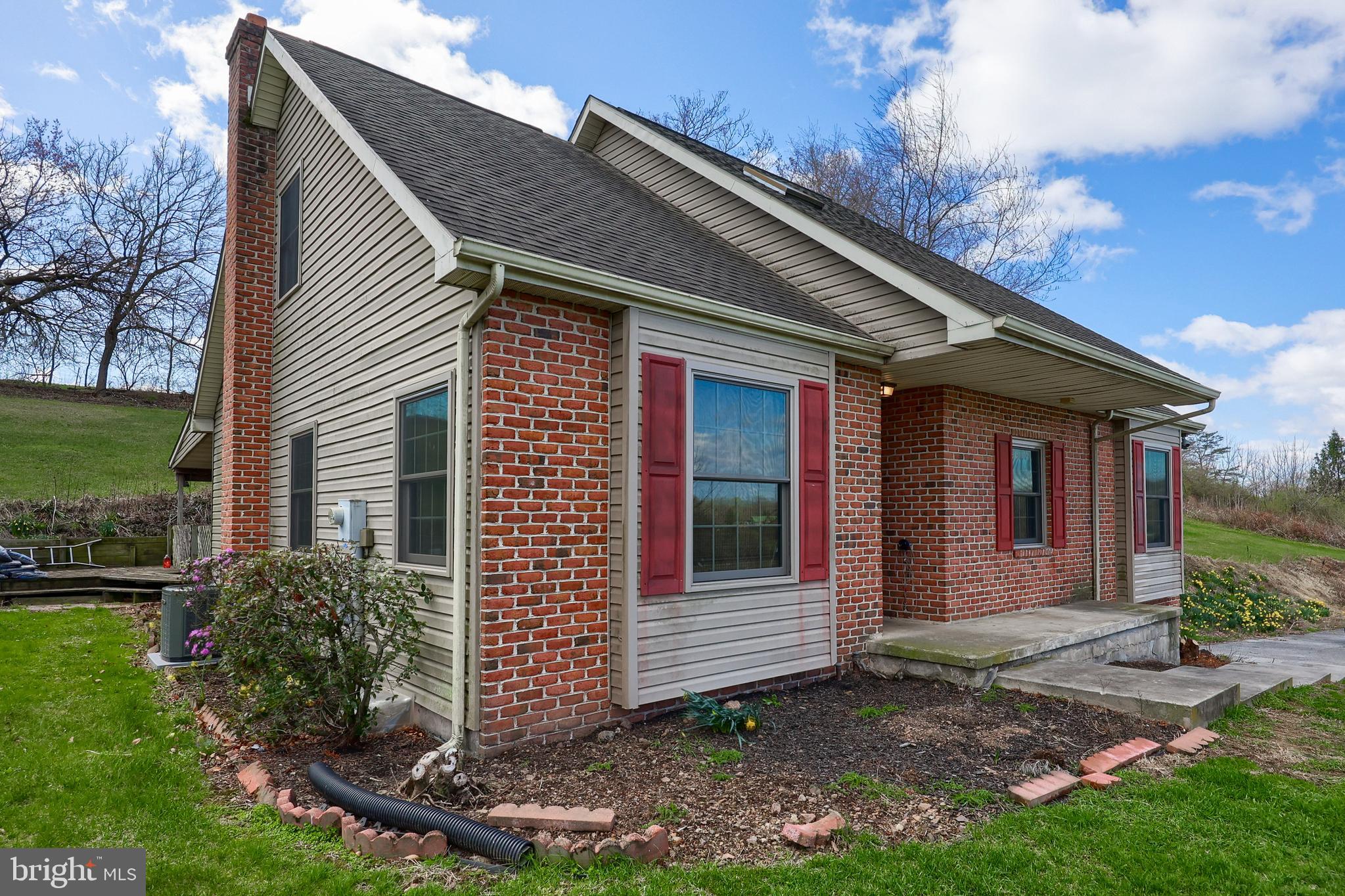 Are you looking for a nice home in a rural setting on over 4 acres with a sizable detached 2 car garage and barn for a horse. Home features a first-floor owners suite with 3 additional bedrooms, the 4th bedroom is in the walk out lower level. Lower level has an integral garage, with a large utility room and a bonus room.
Laundry on 1st level, 1/2-bathroom, formal dining room, large kitchen with plenty of cabinets. Second level features 2 bedrooms, bathroom, and don't forget to check out the Walkin large storage area that covers the rear length of the home. With a little effort this will make a great home
Home has had recent improvements; Renewal by Anderson Windows, Air condition, roof, hot water
heater.
