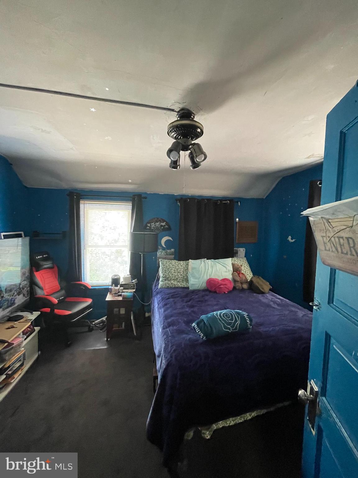 4620 HAYES STREET NE