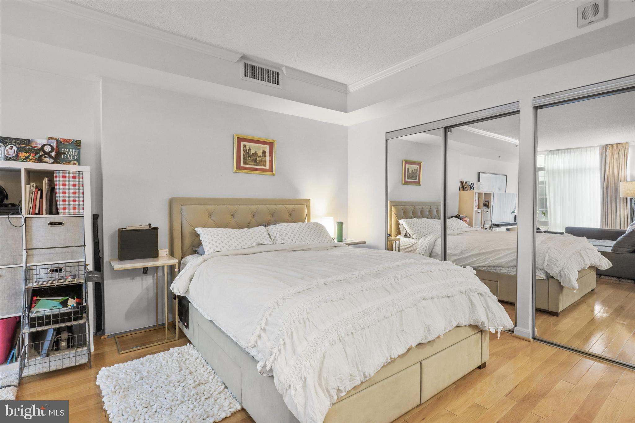 NORTHAMPTON PLACE - Residential Lease