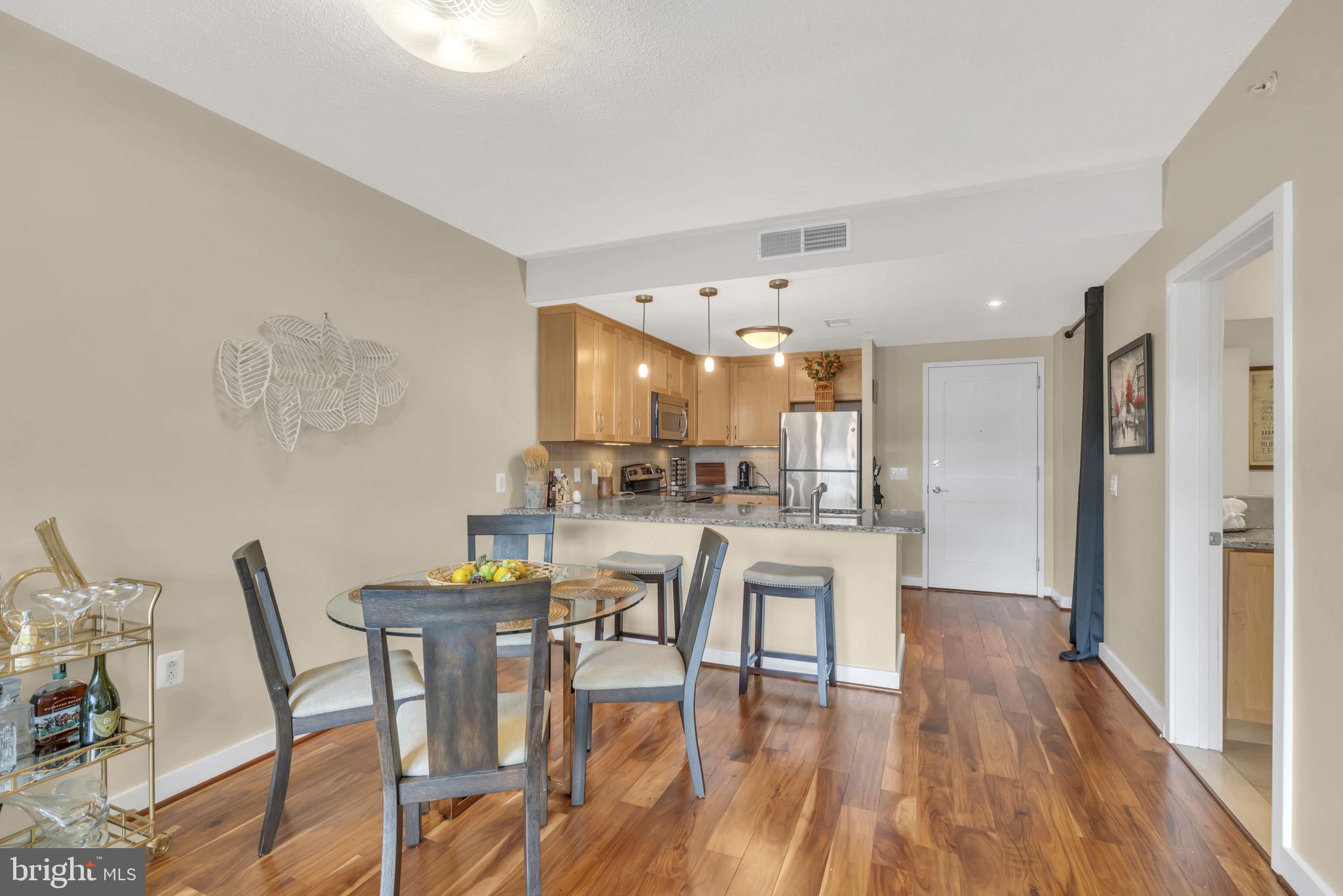 RESIDENCES AT LIBERTY CENTER - Residential Lease