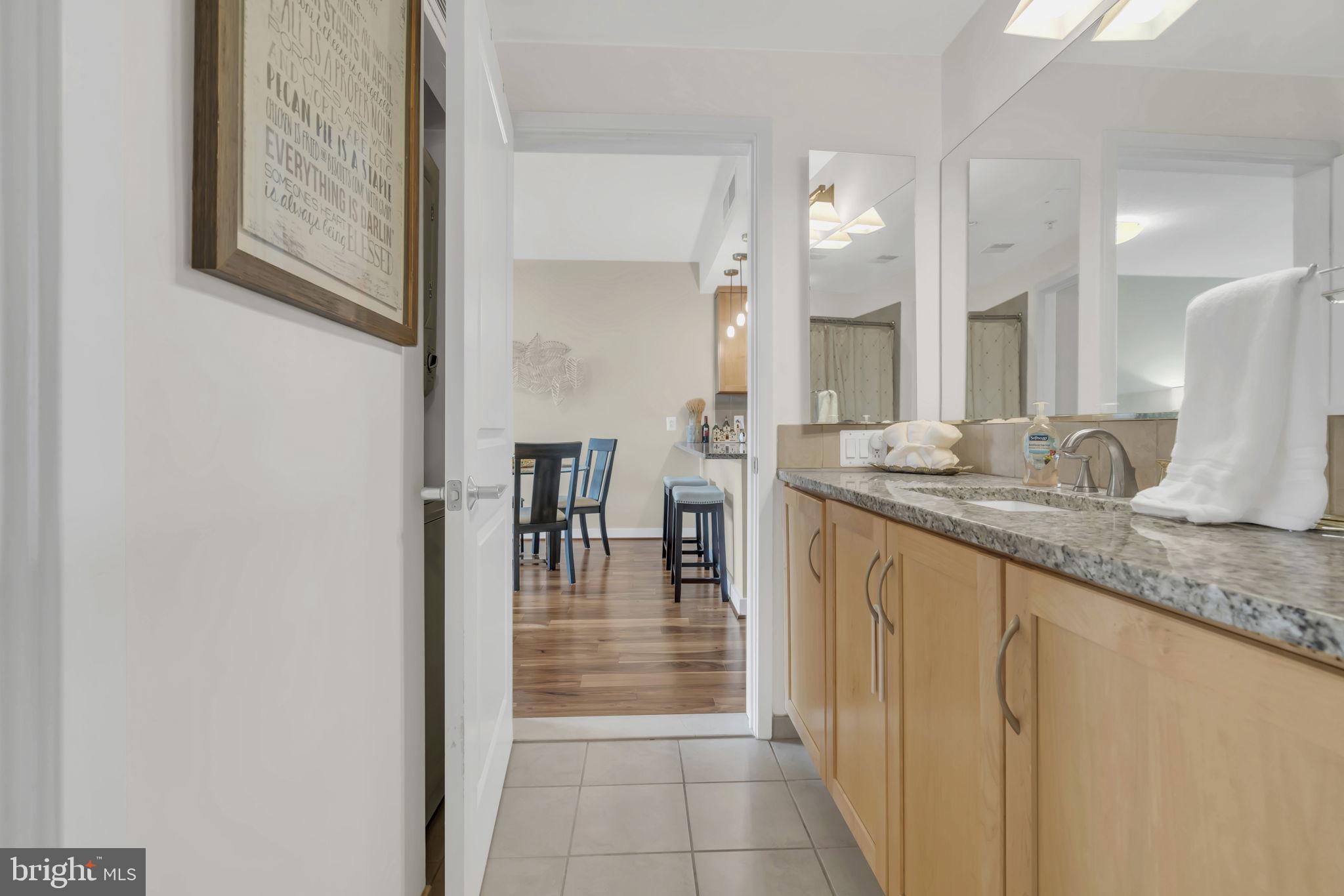 RESIDENCES AT LIBERTY CENTER - Residential Lease