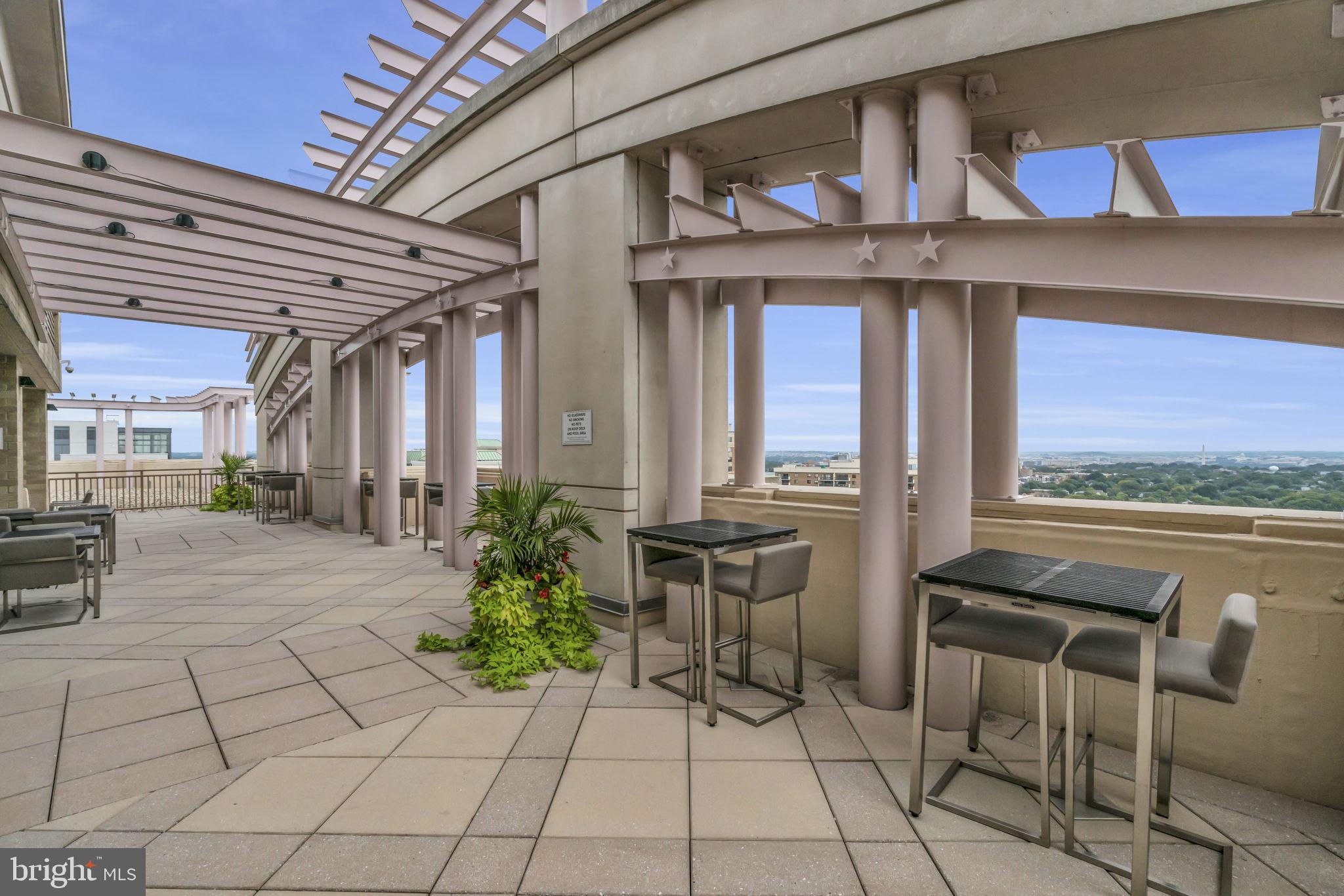 RESIDENCES AT LIBERTY CENTER - Residential Lease