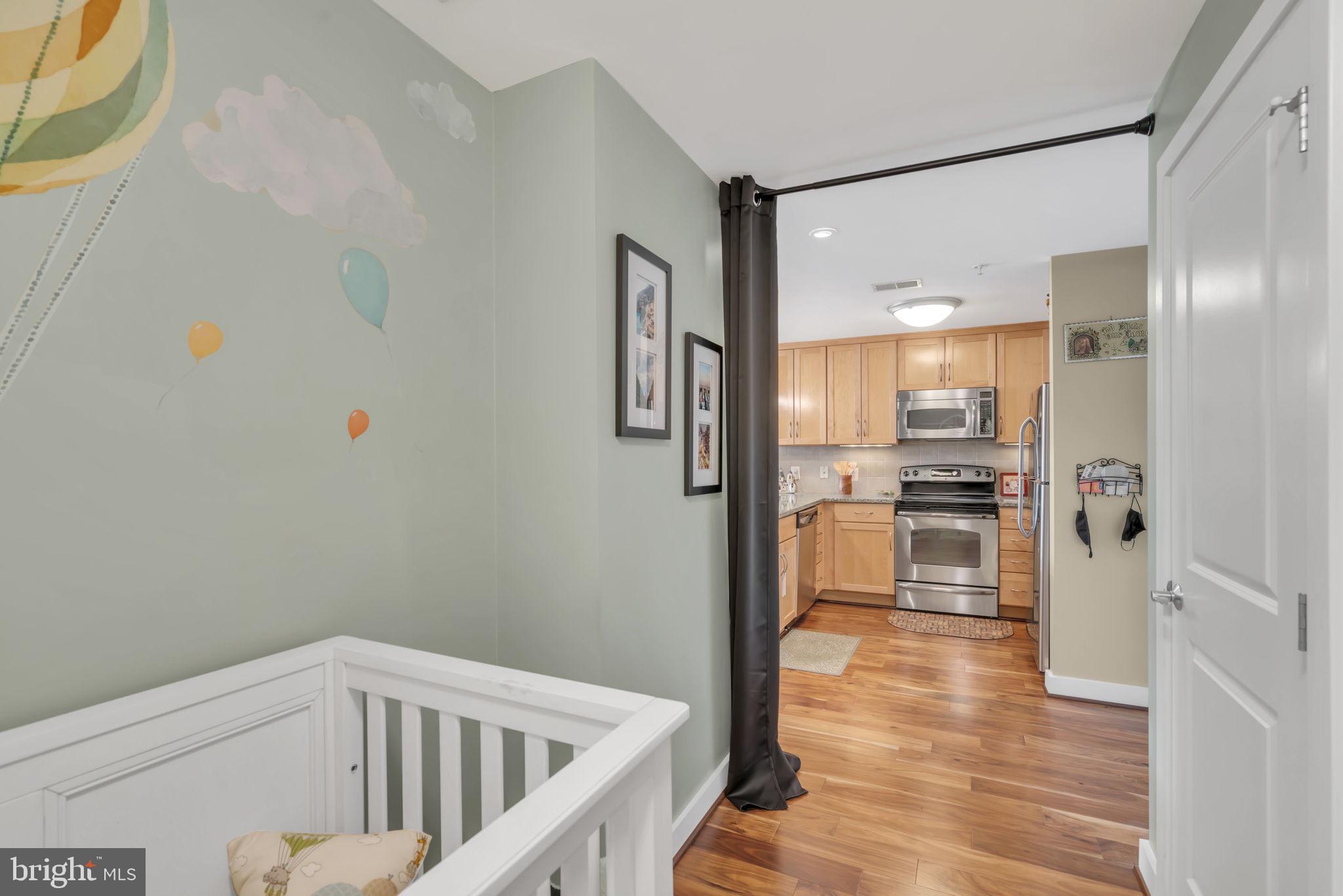 RESIDENCES AT LIBERTY CENTER - Residential Lease