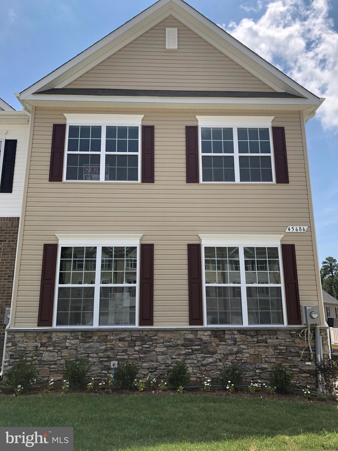 ELIZABETH HILLS PHASE 3 - Residential