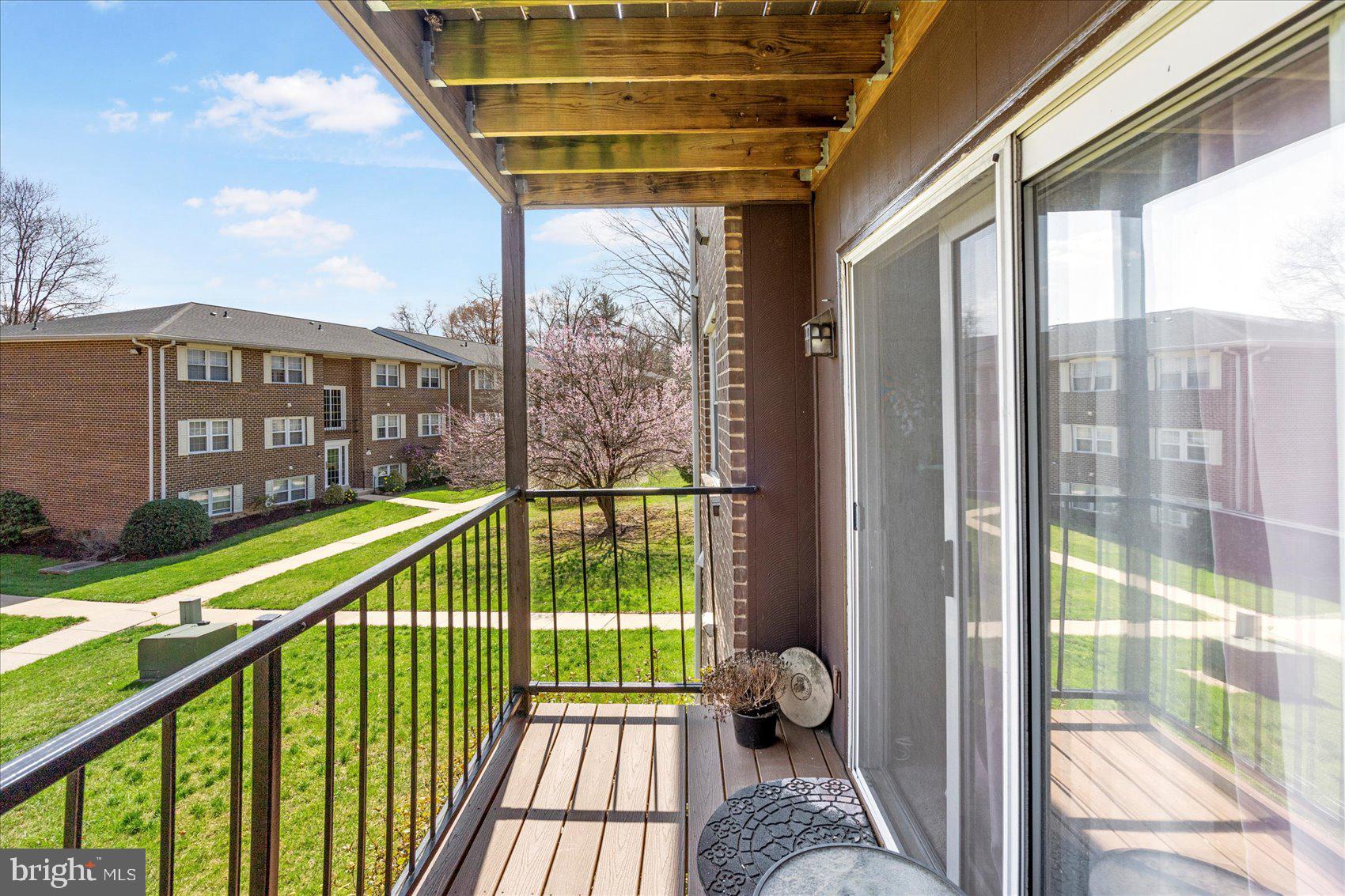 HICKORY HILLS - Residential