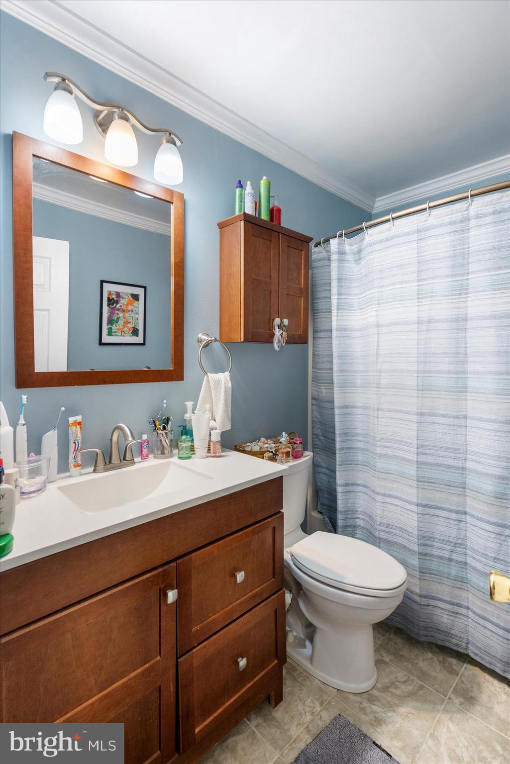 HICKORY HILLS - Residential