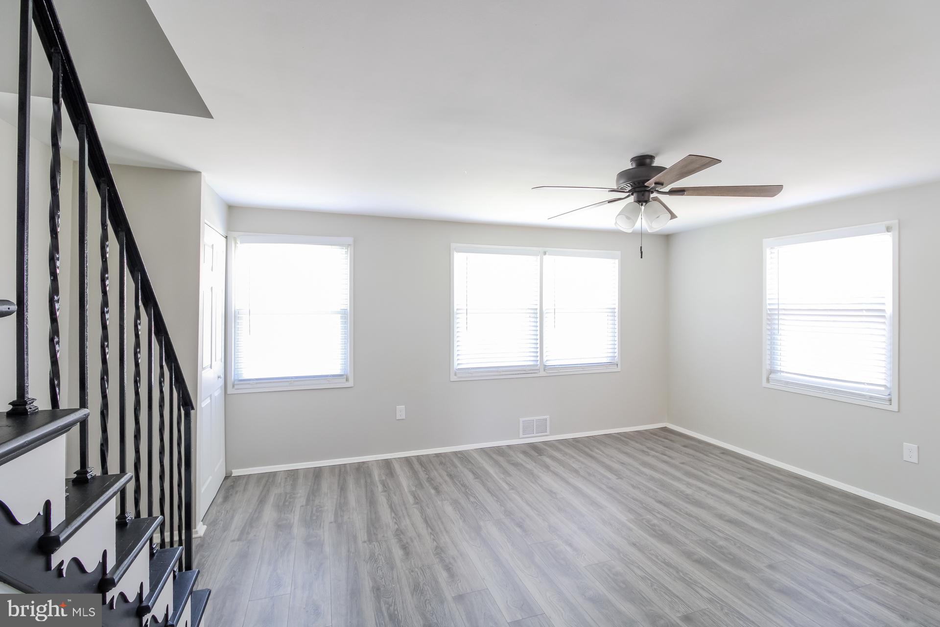 IDLEWYLDE - Residential Lease