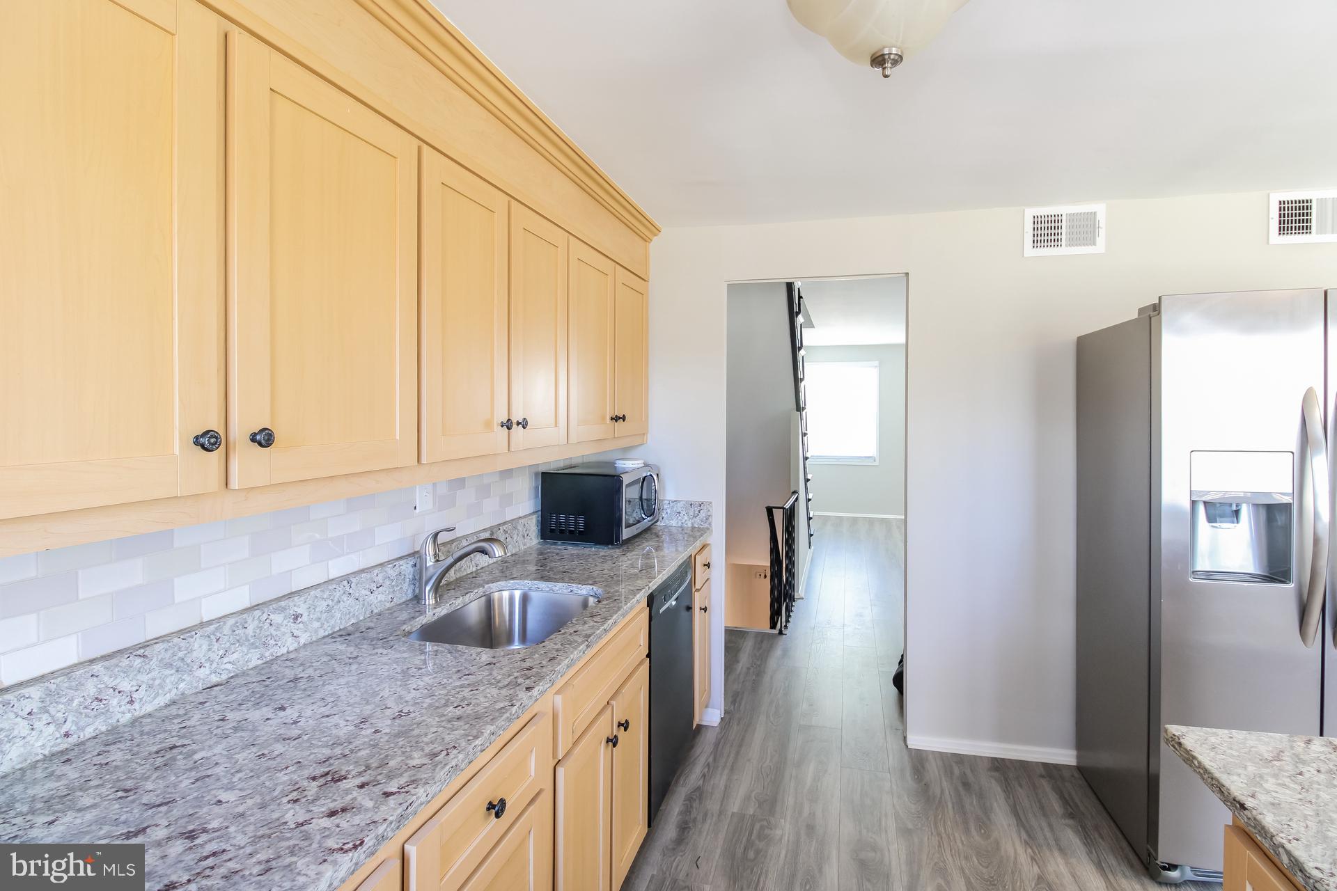 IDLEWYLDE - Residential Lease