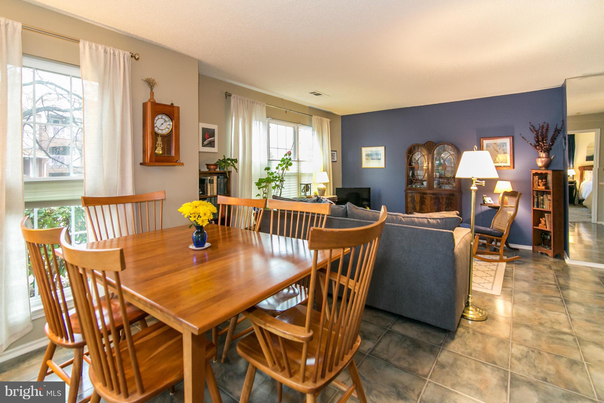 ASHBURN FARM - Residential