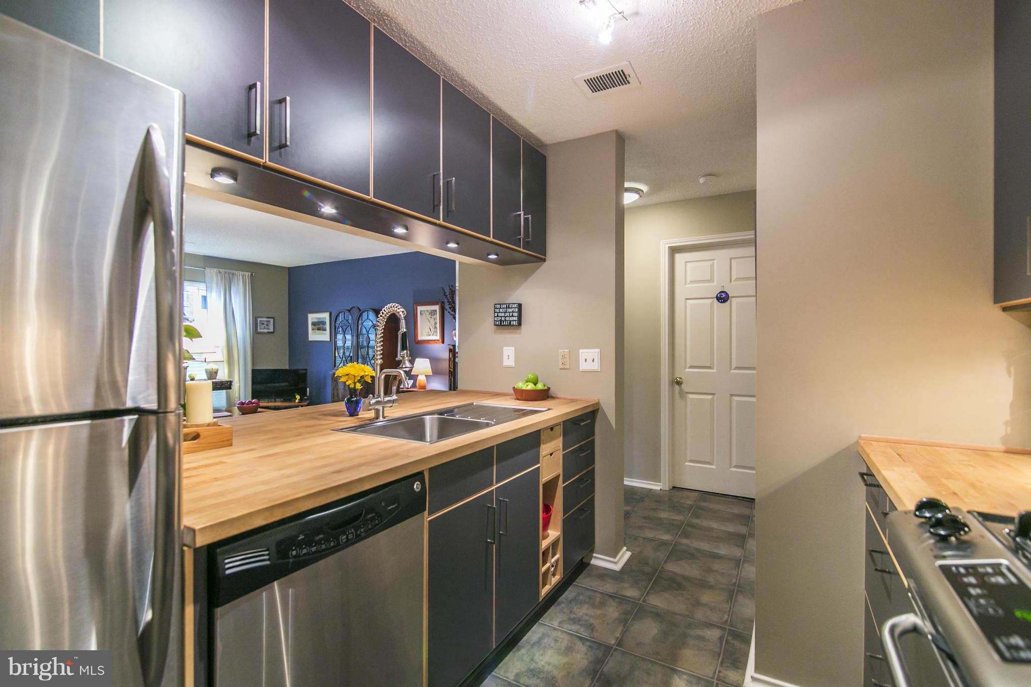 ASHBURN FARM - Residential