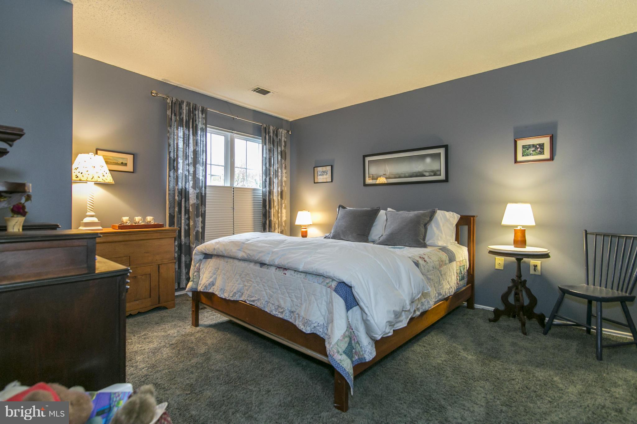 ASHBURN FARM - Residential