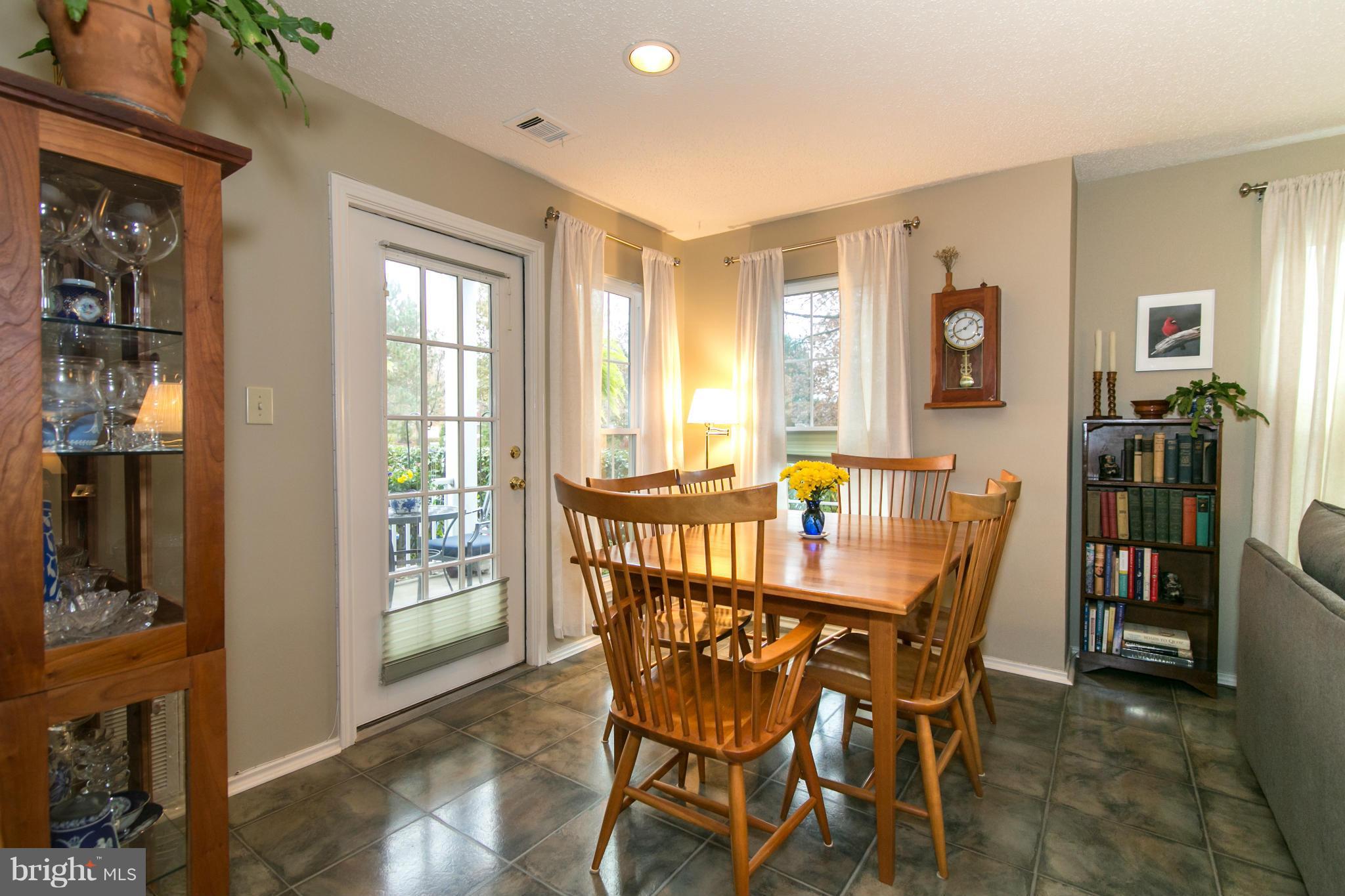 ASHBURN FARM - Residential