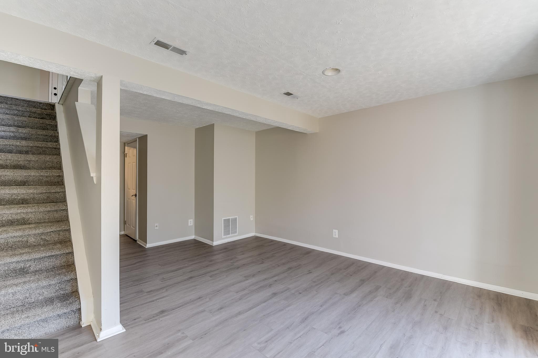 CHESTERFIELD - Residential