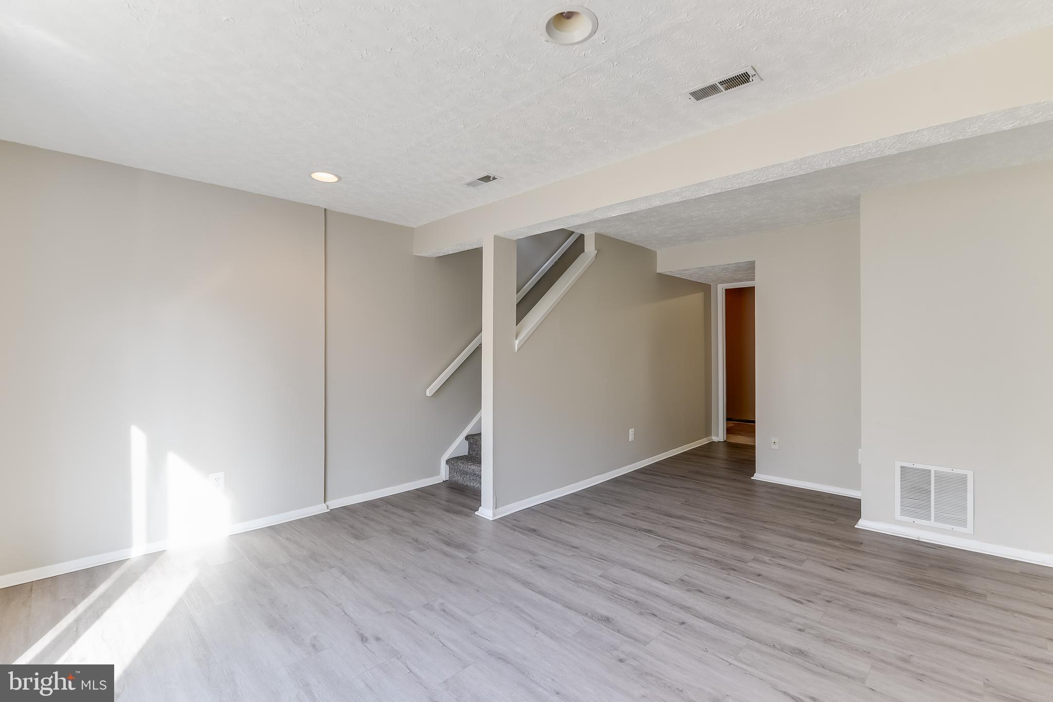 CHESTERFIELD - Residential