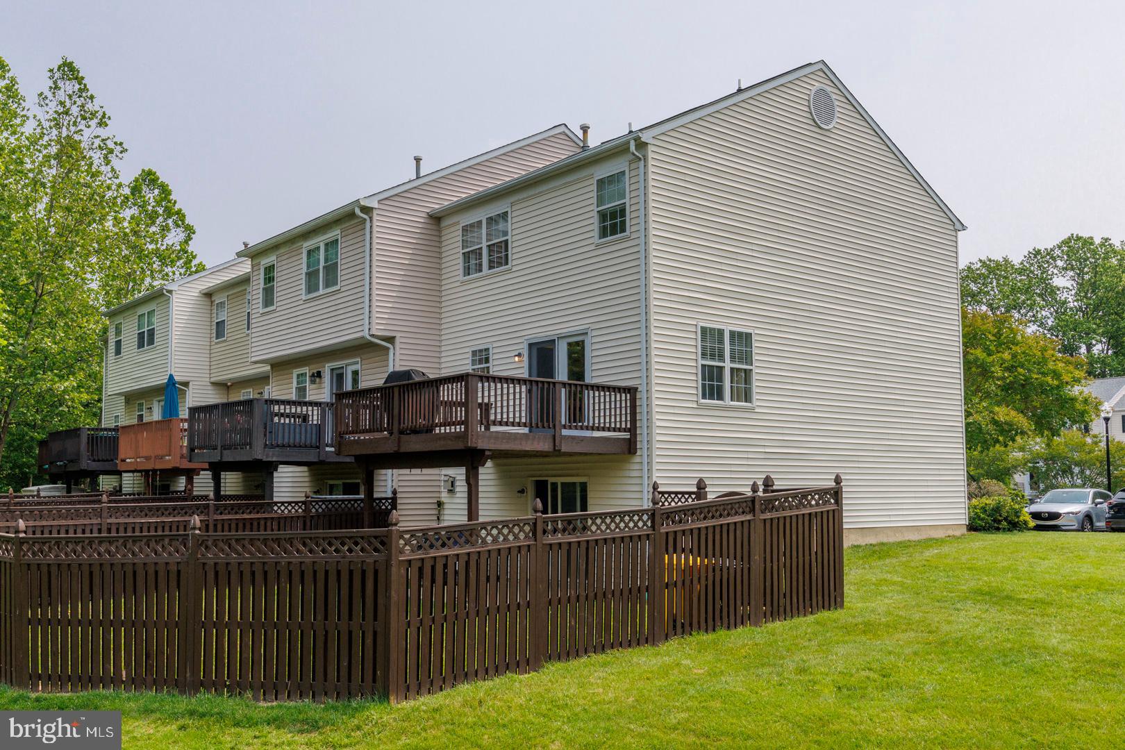COURTS AT BELLE POINTE - Residential