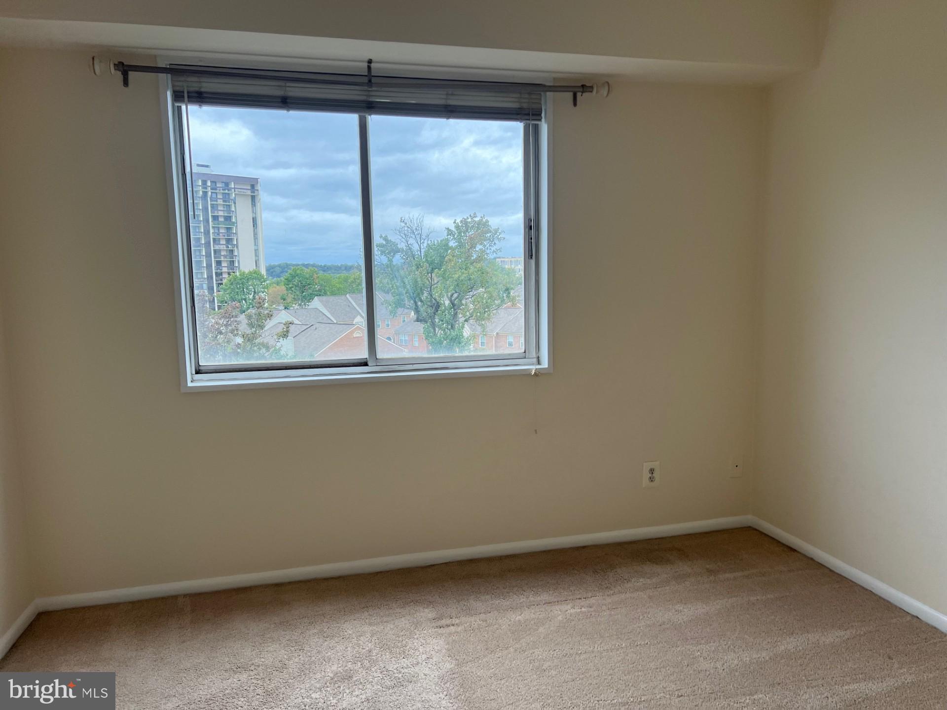 PAVILION ON THE PARK - Residential Lease