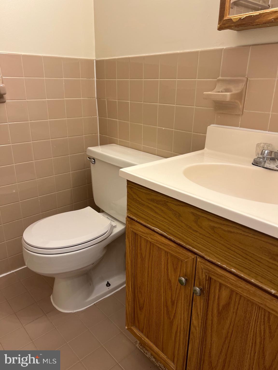 PAVILION ON THE PARK - Residential Lease