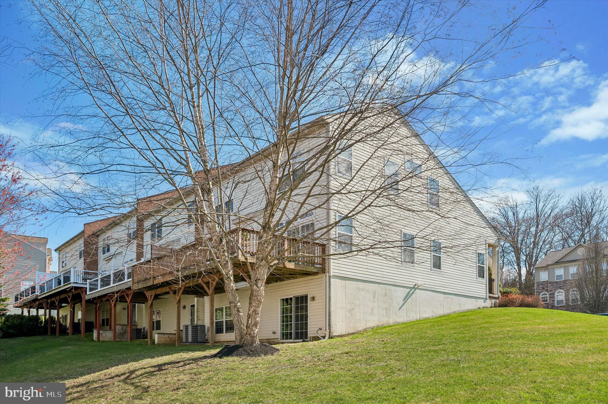 NORTHBROOK - Residential