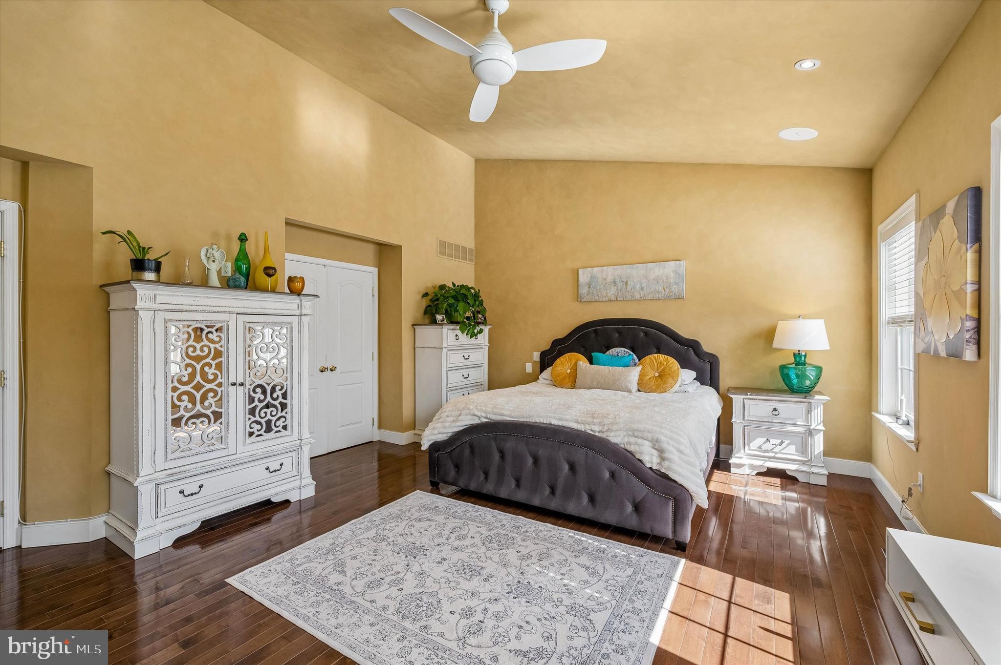 NORTHBROOK - Residential