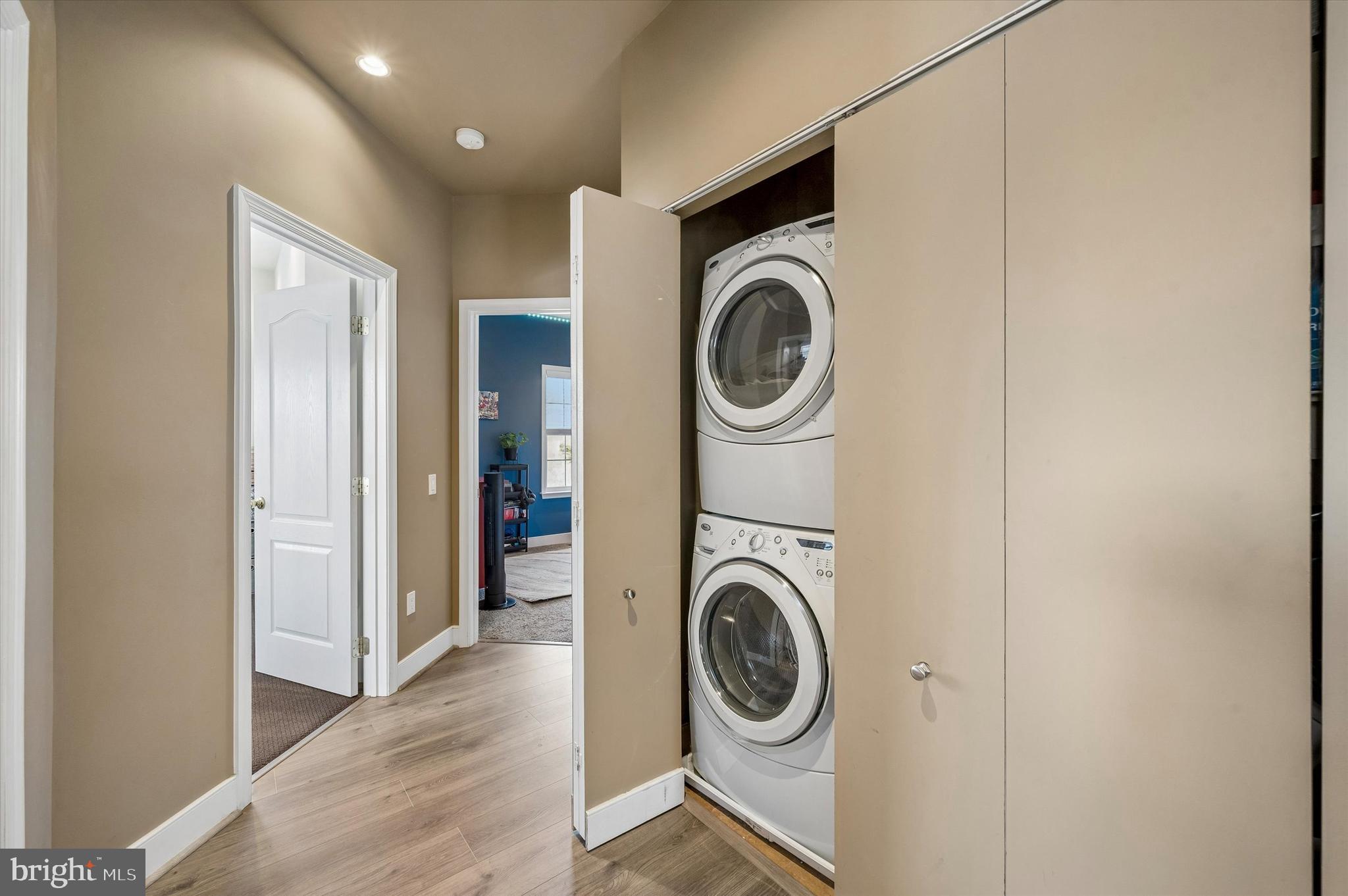 NORTHBROOK - Residential