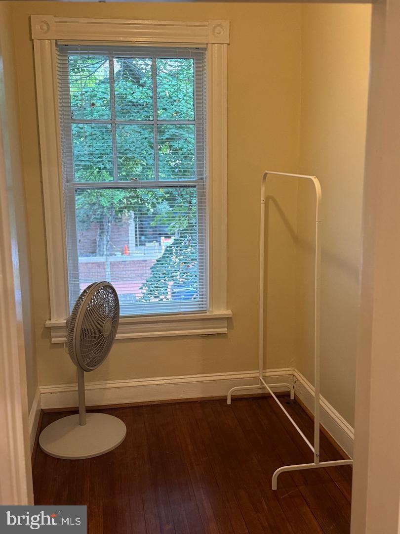 FREDERICKSBURG CITY - Residential Lease