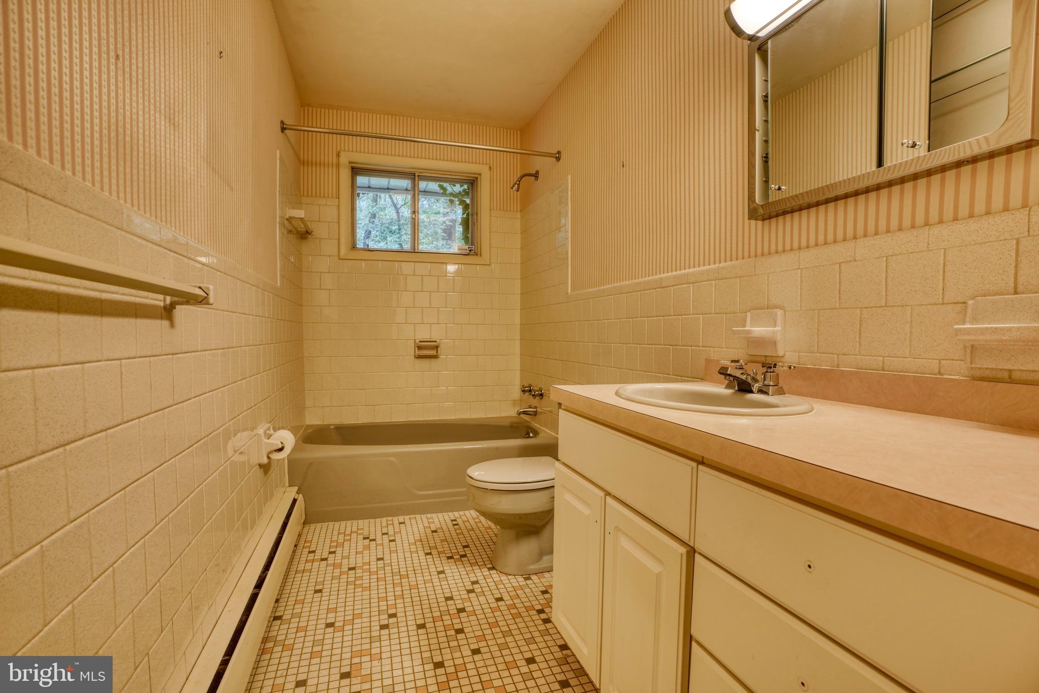 WILTON FARM ACRES - Residential