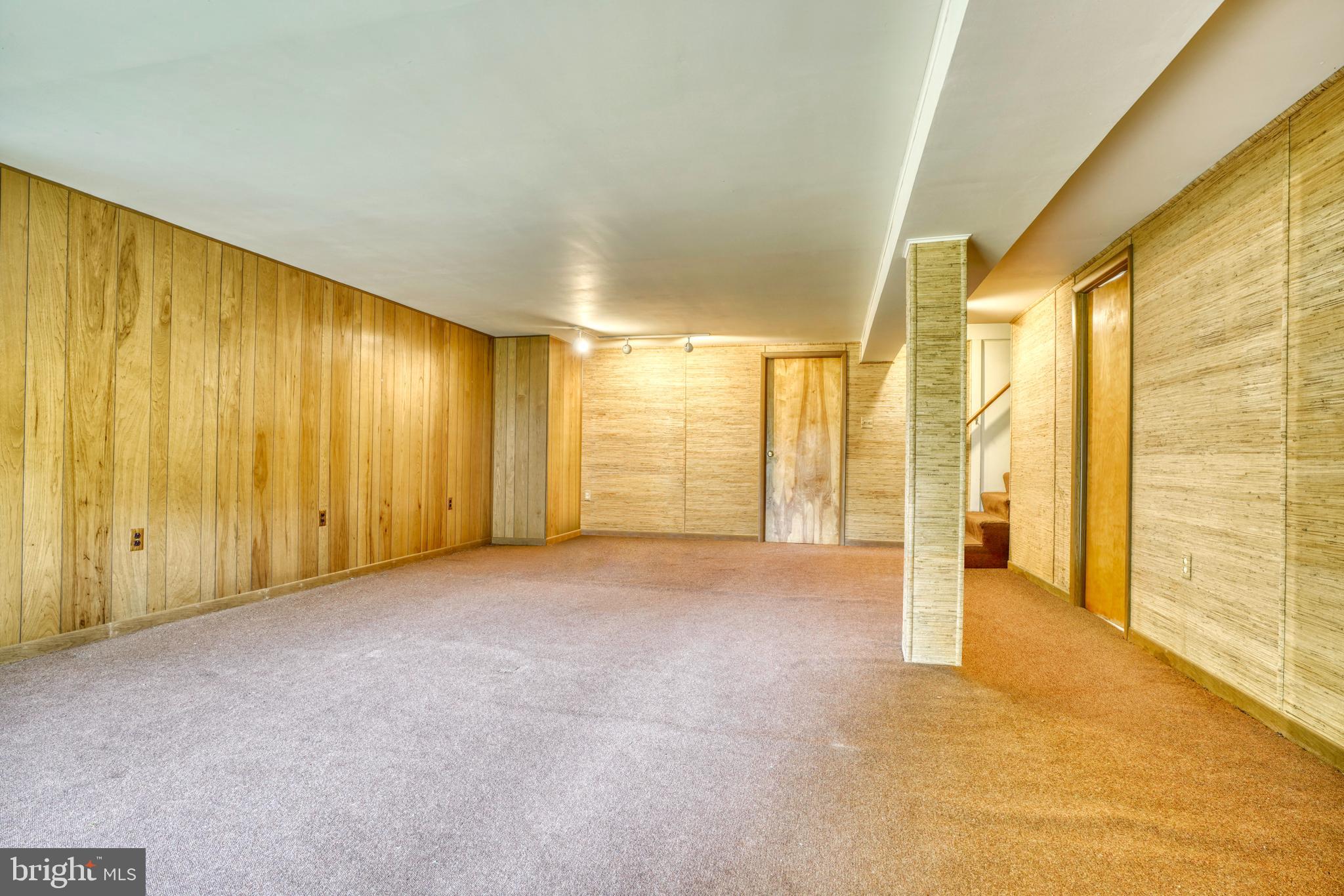 WILTON FARM ACRES - Residential