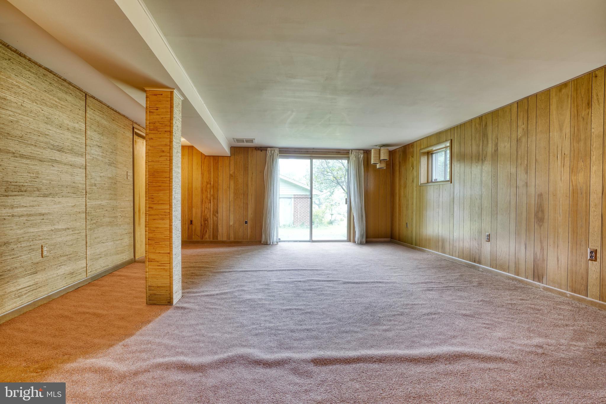 WILTON FARM ACRES - Residential