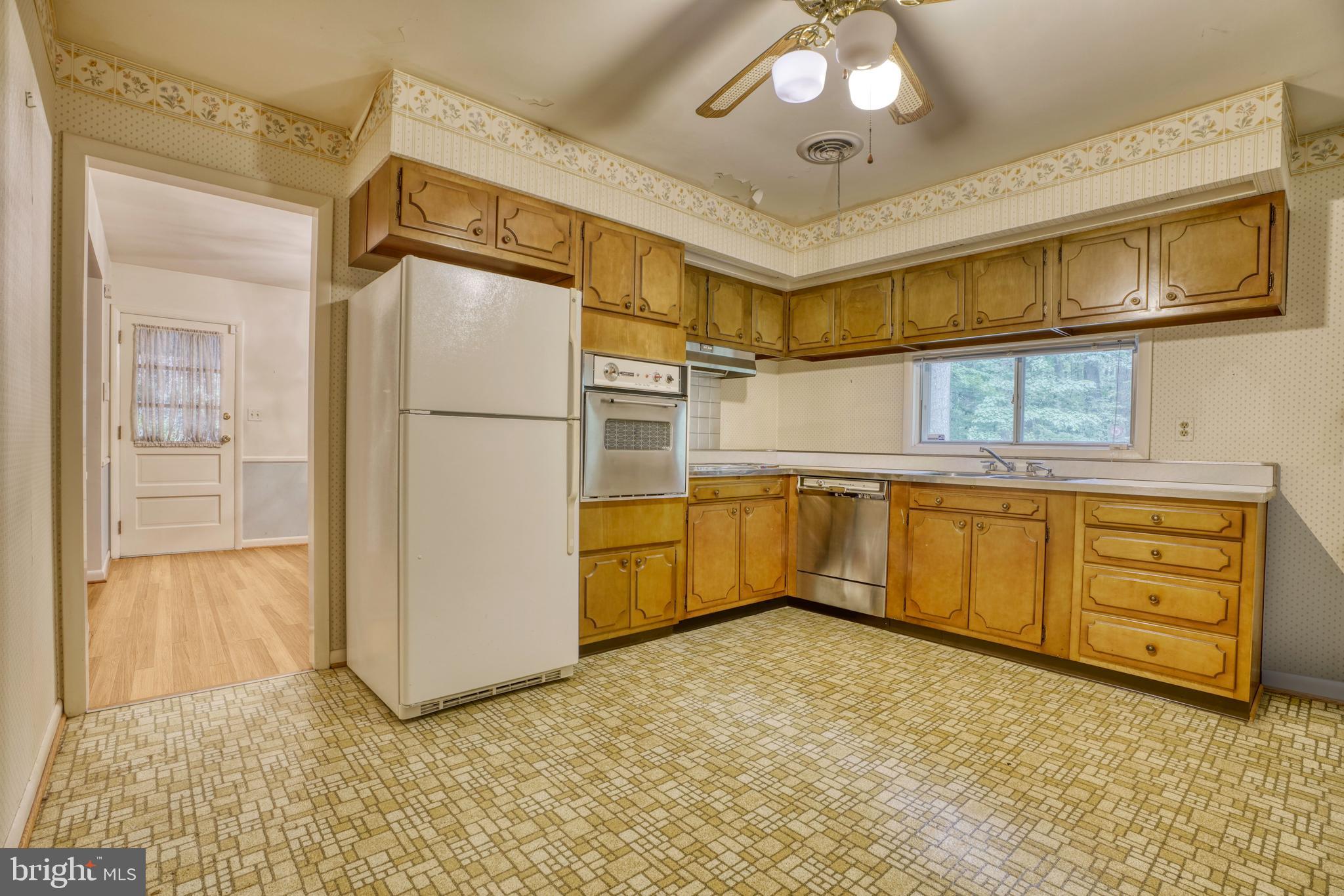 WILTON FARM ACRES - Residential