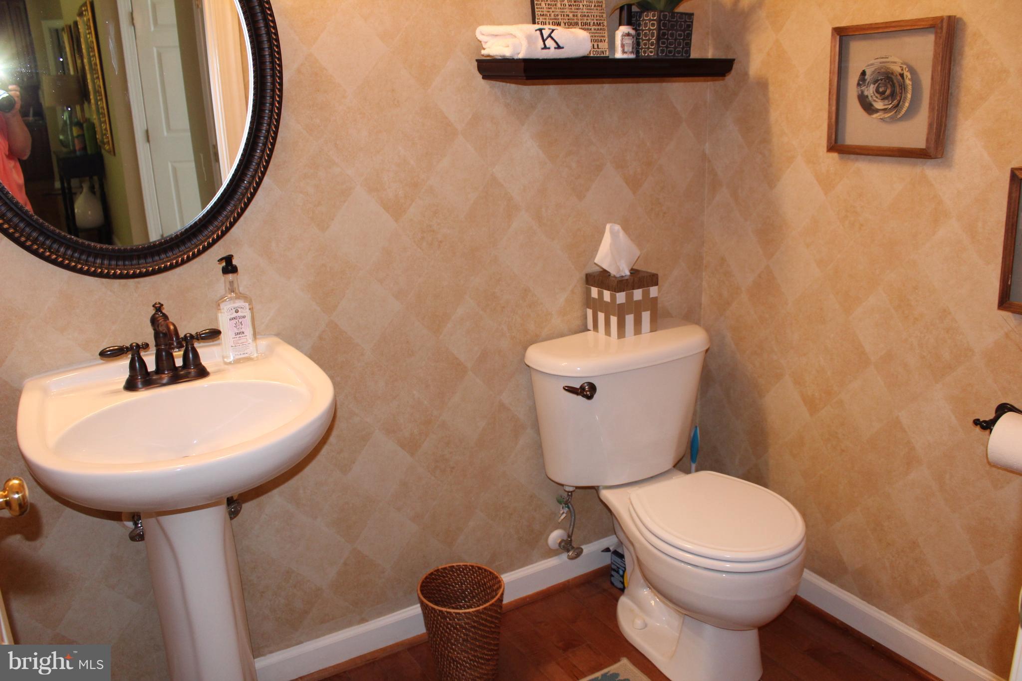 STOWE OF AMYCLAE - Residential Lease