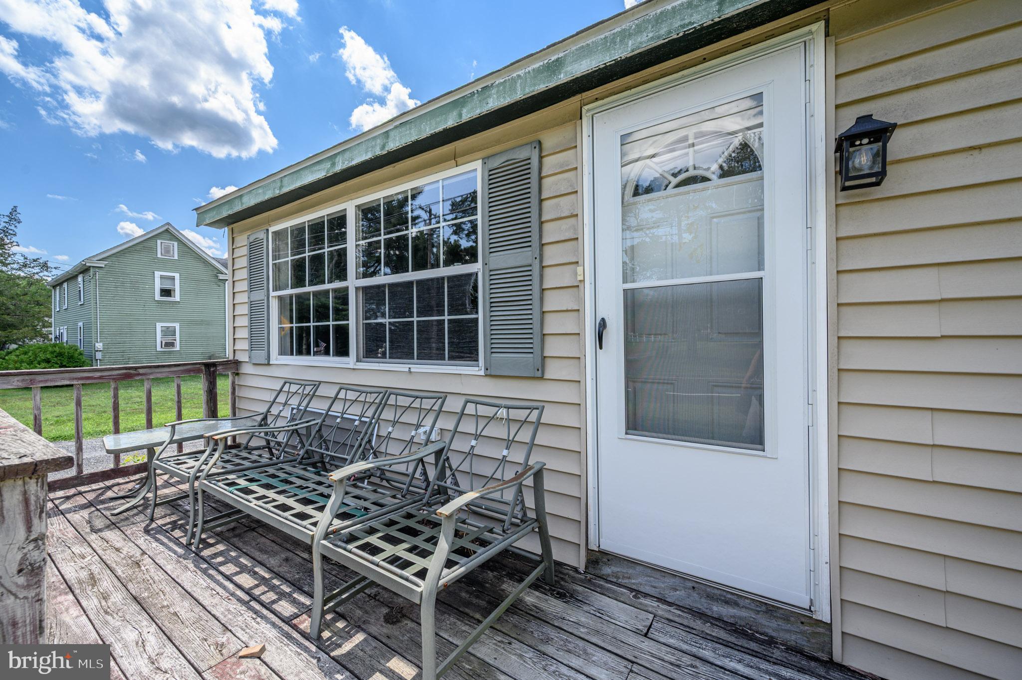 93 N MAPLE AVENUE