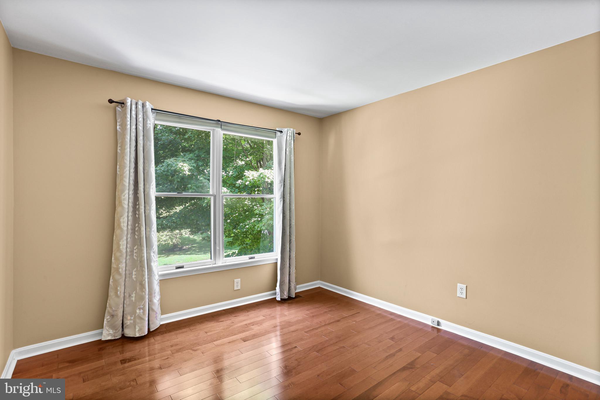 VILLAGE OF HICKORY RIDGE - Residential