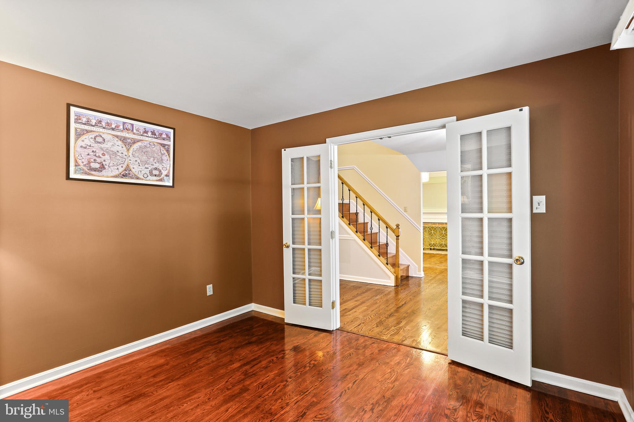 VILLAGE OF HICKORY RIDGE - Residential