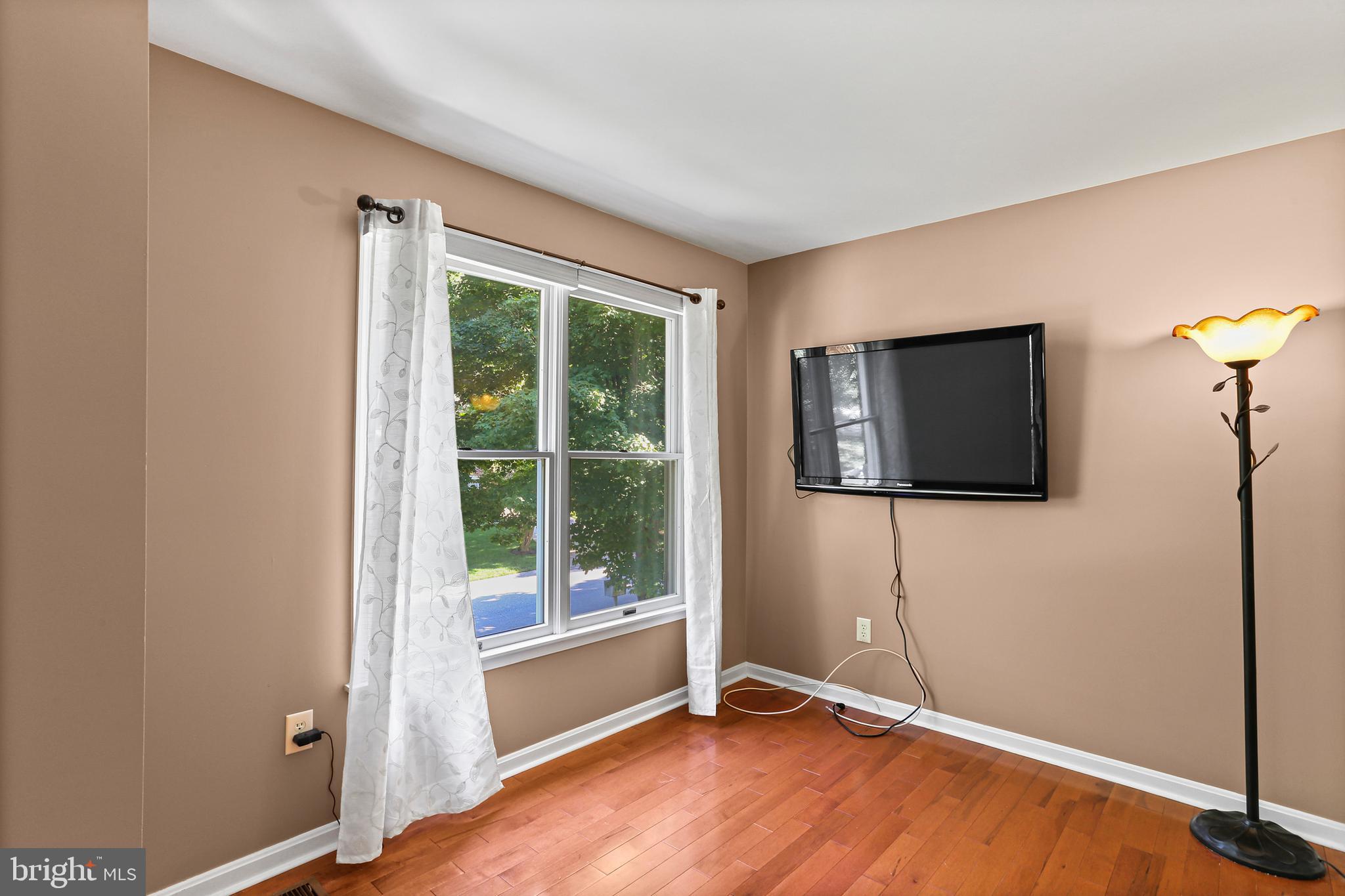 VILLAGE OF HICKORY RIDGE - Residential