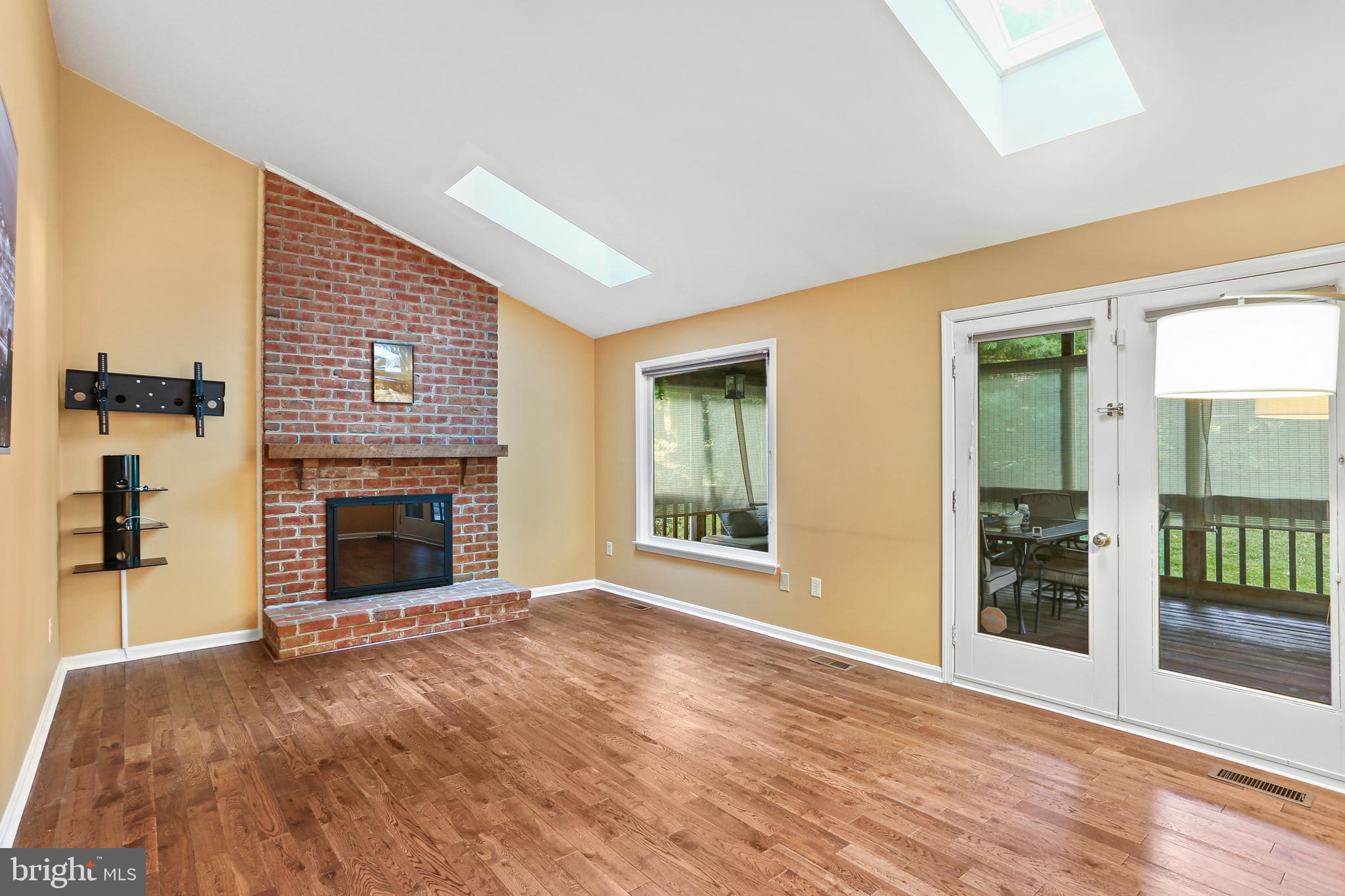 VILLAGE OF HICKORY RIDGE - Residential