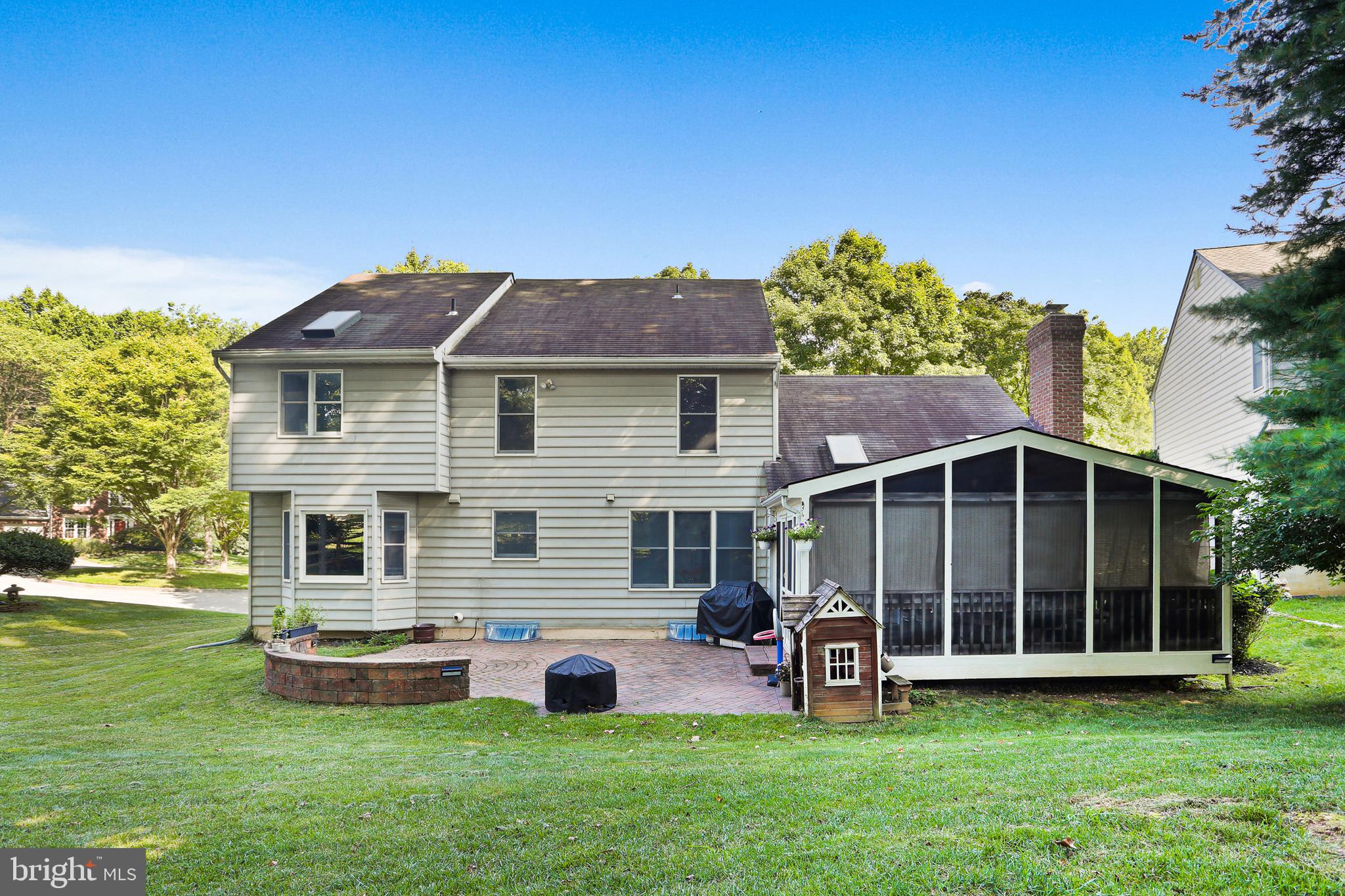 VILLAGE OF HICKORY RIDGE - Residential