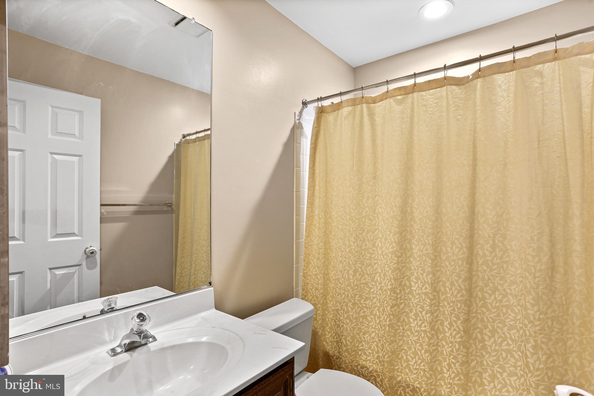 VILLAGE OF HICKORY RIDGE - Residential