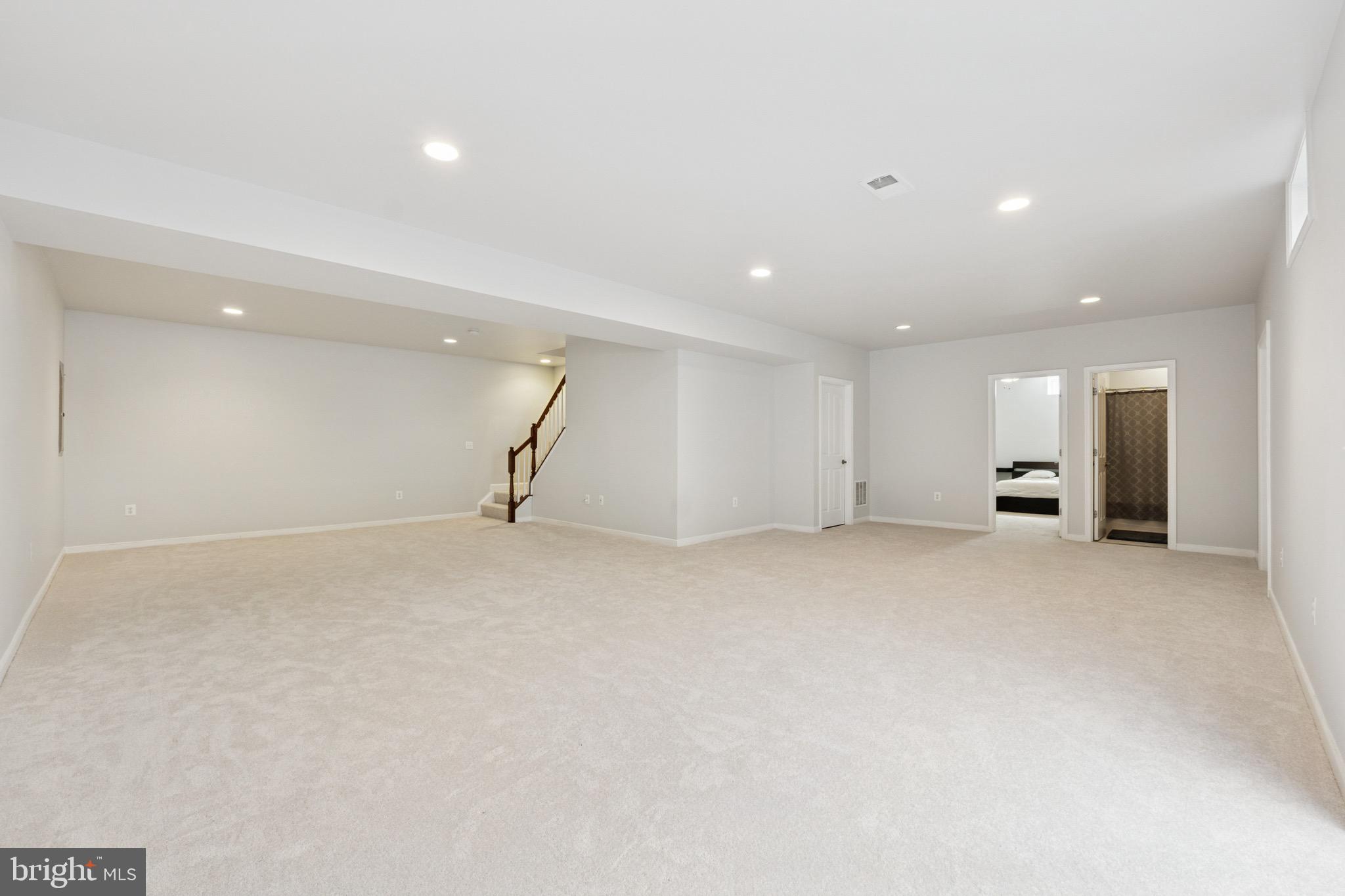 HILLS OF AQUIA - Residential