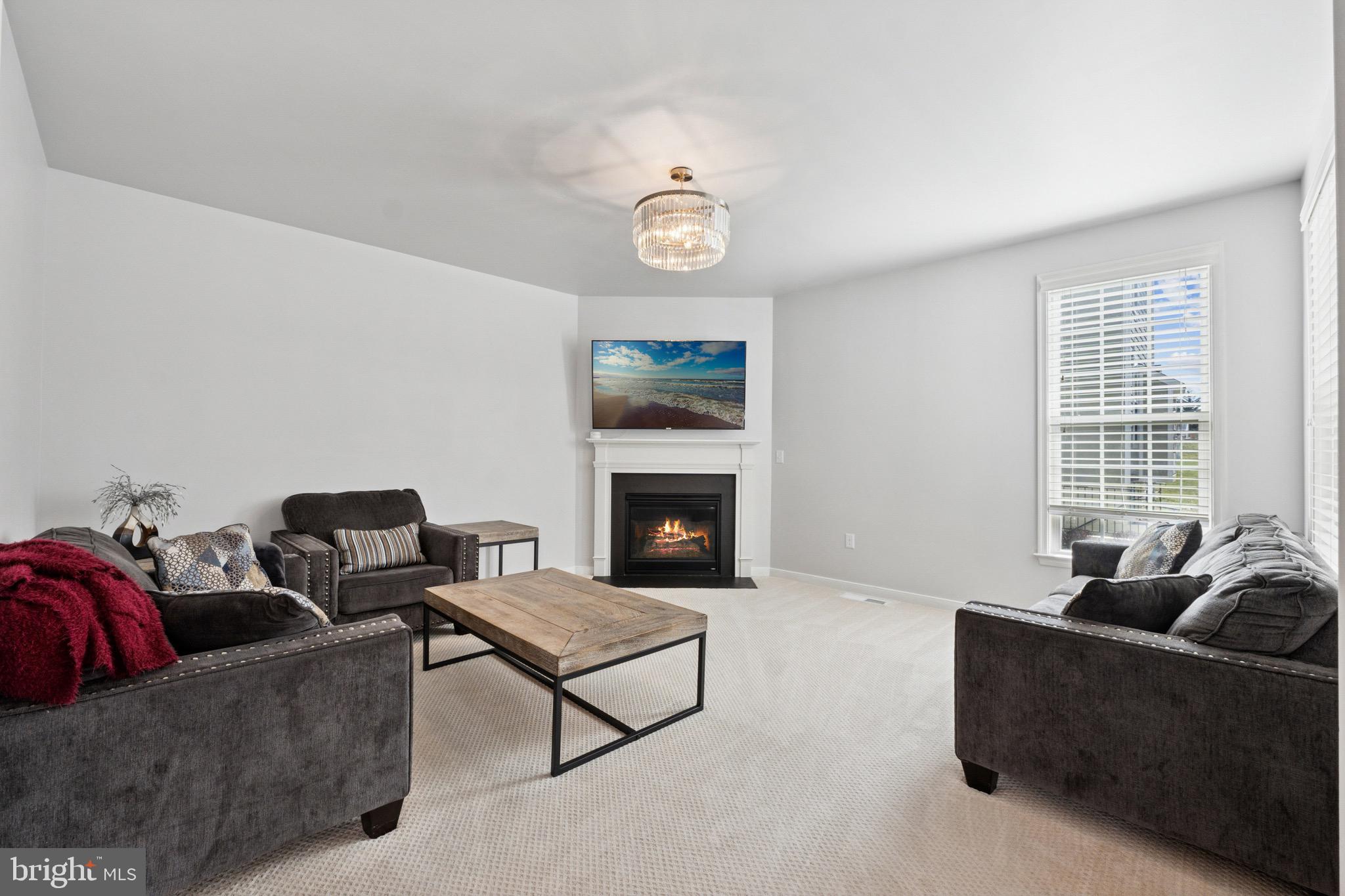 HILLS OF AQUIA - Residential