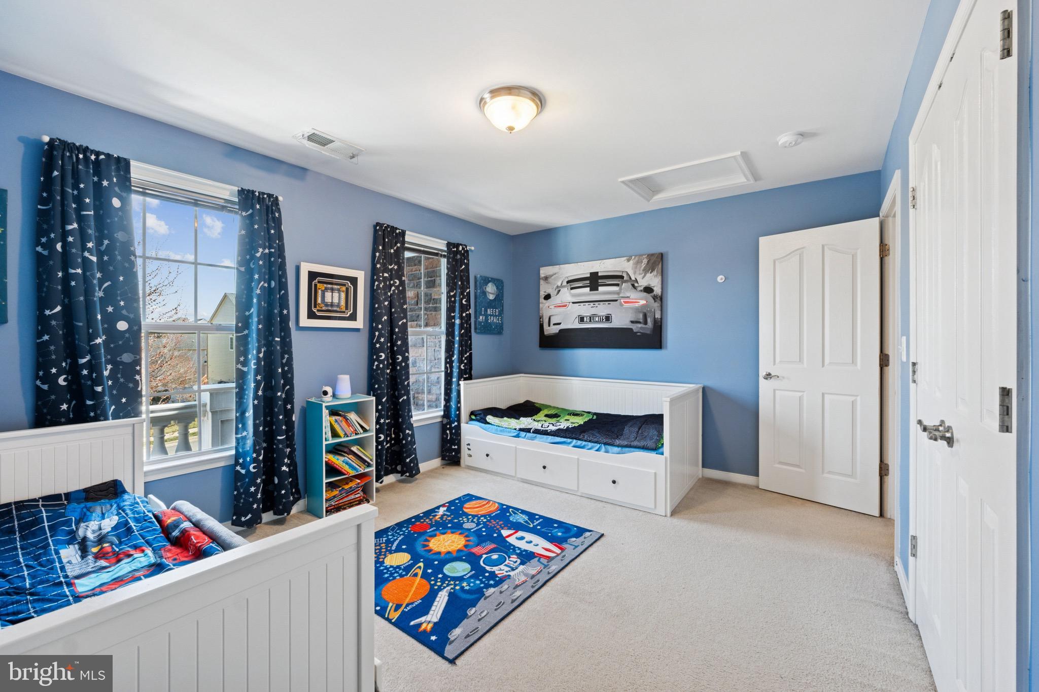 HILLS OF AQUIA - Residential