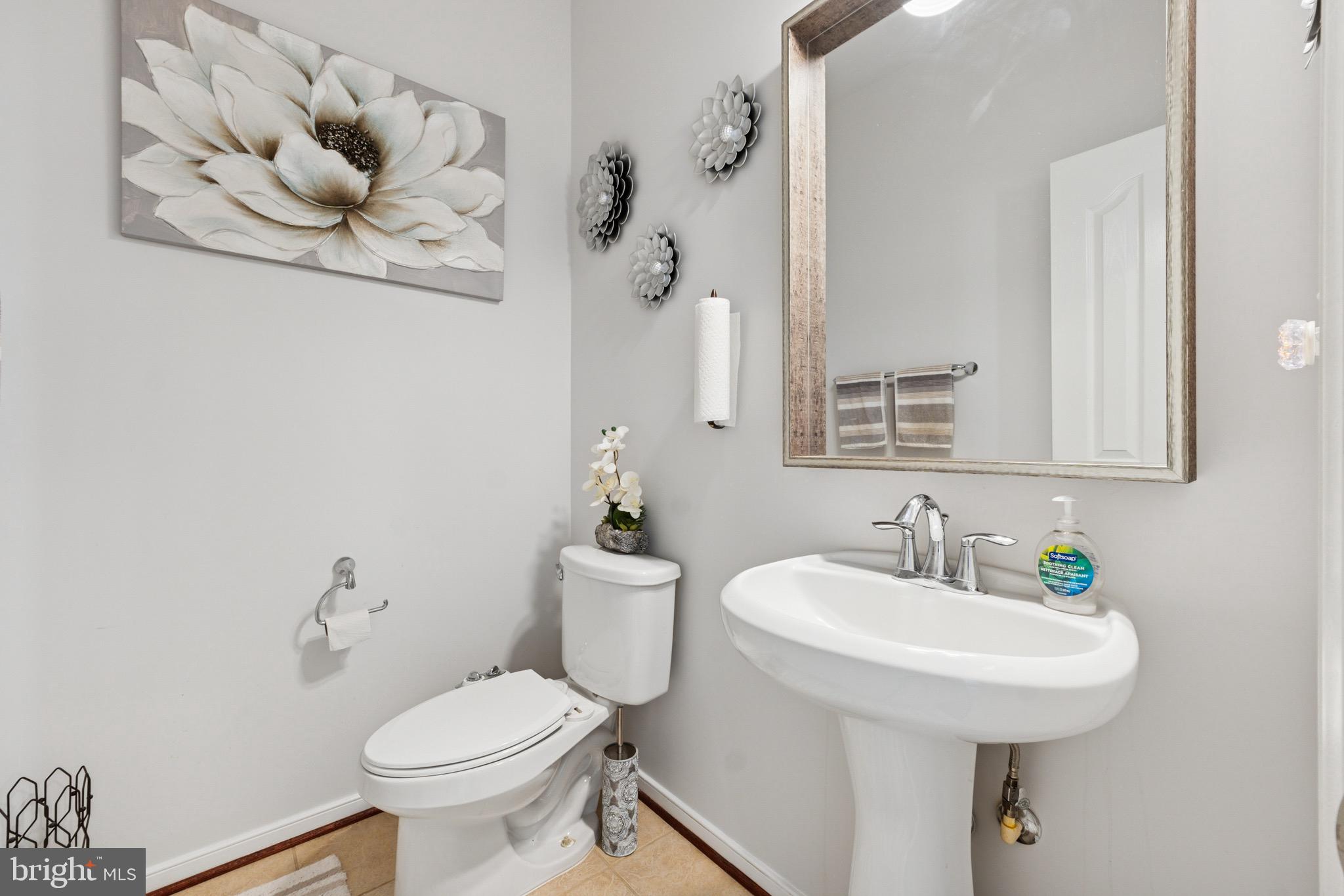 HILLS OF AQUIA - Residential