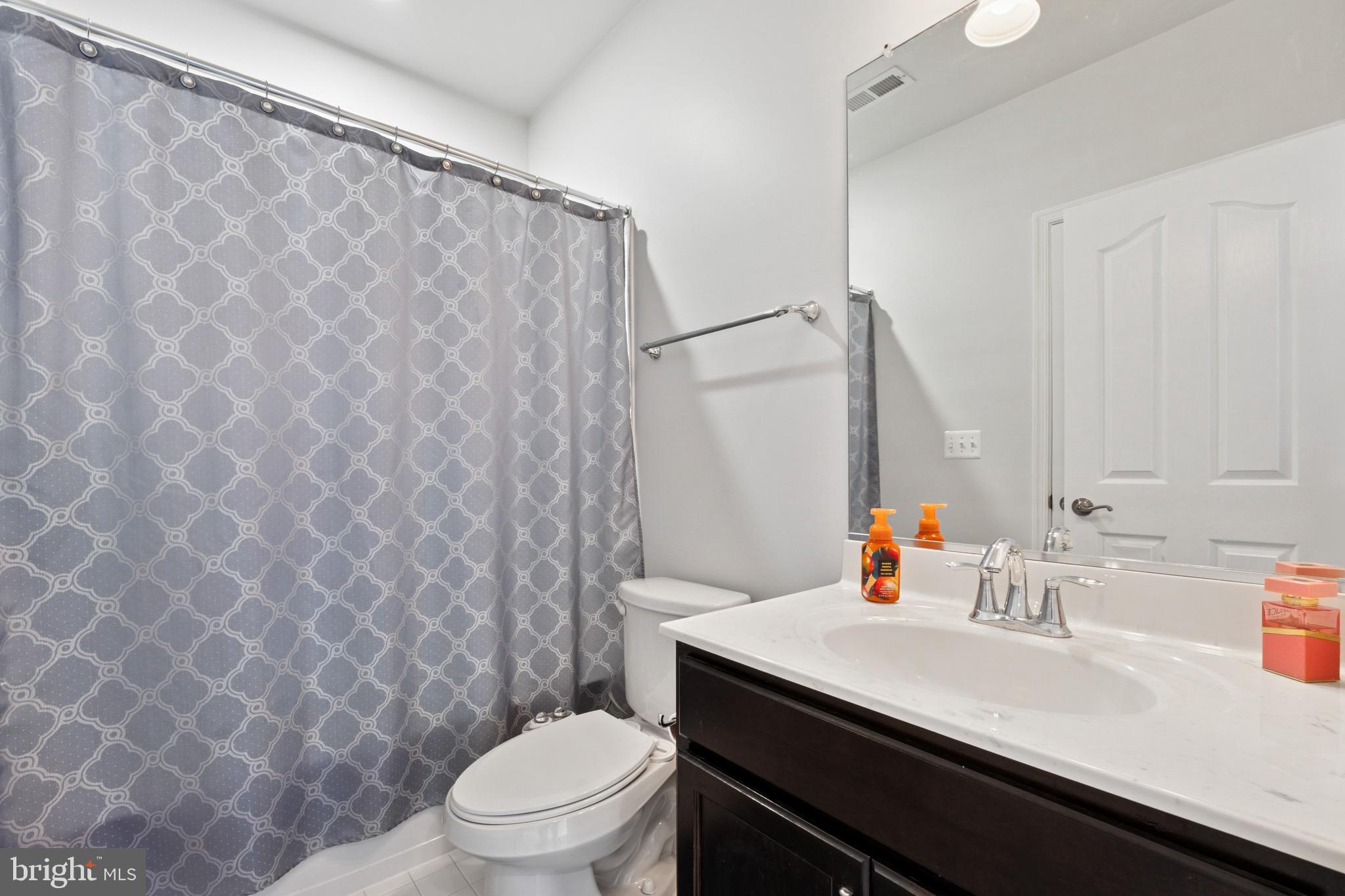 HILLS OF AQUIA - Residential