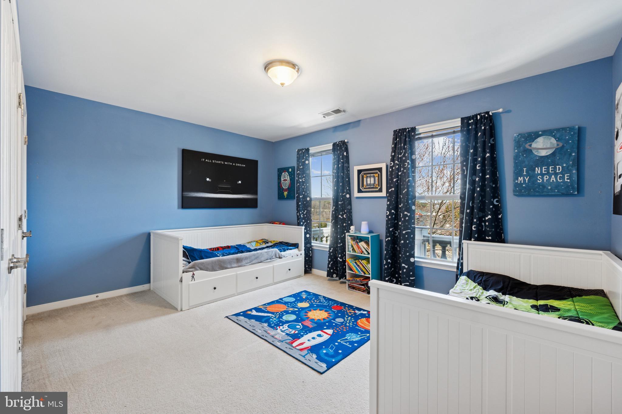 HILLS OF AQUIA - Residential