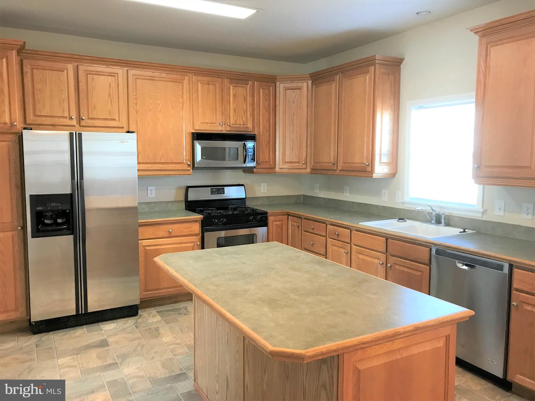 WIDEWATER VILLAGE - Residential Lease