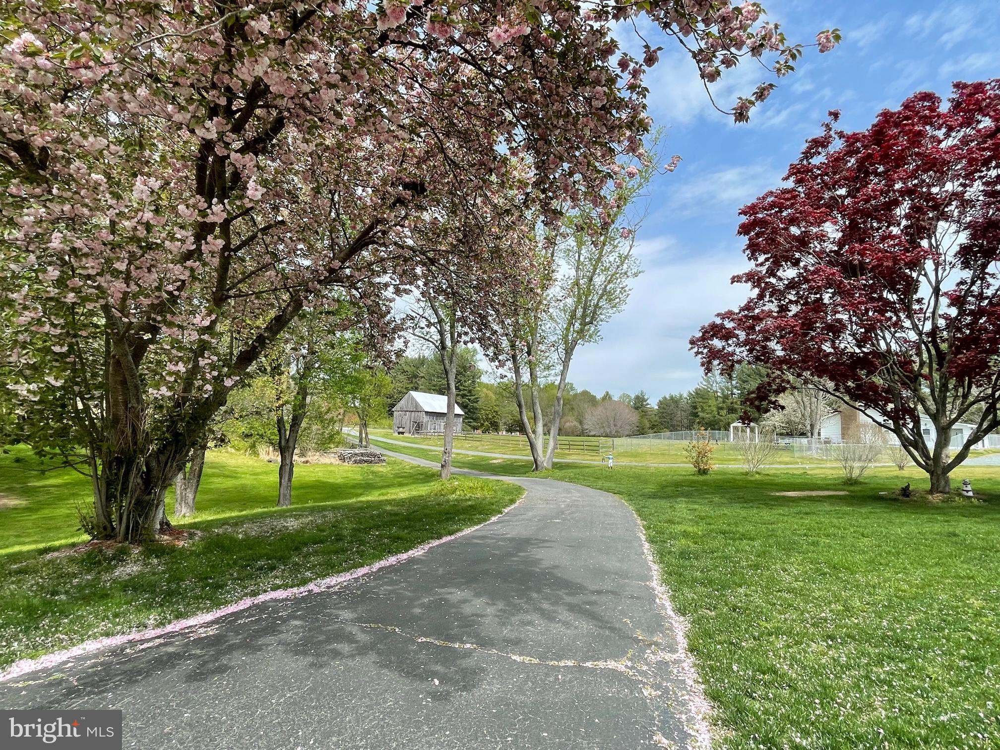 CALVERT MANOR - Residential