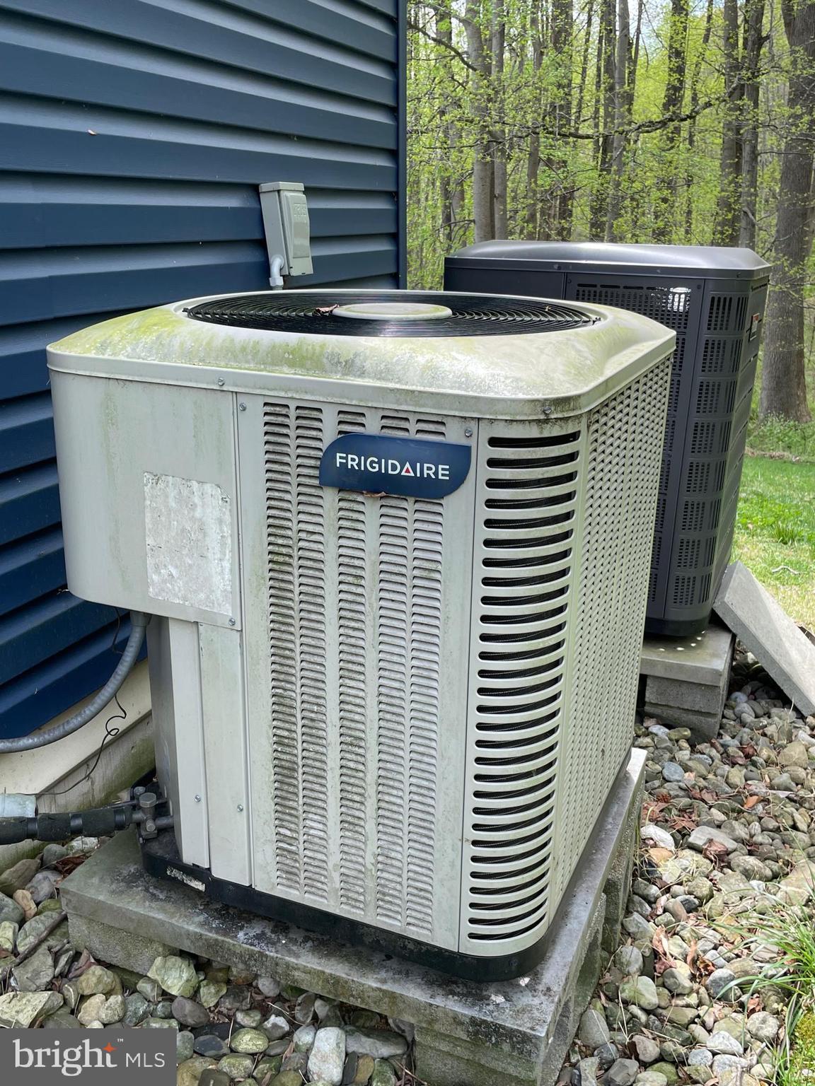 CALVERT MANOR - Residential